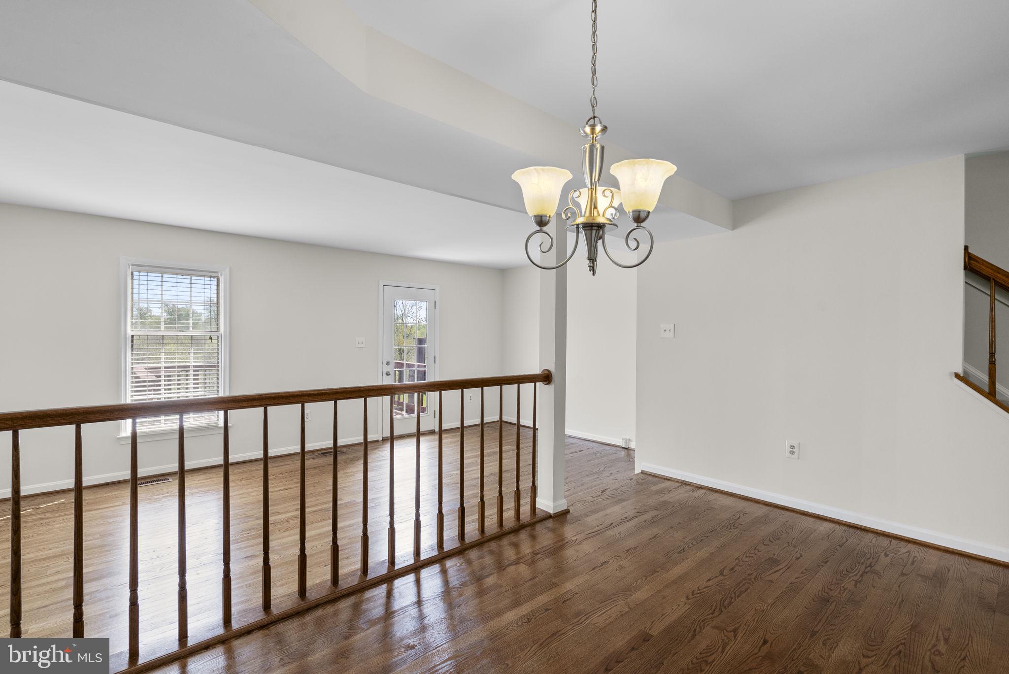 WATERSIDE - Residential