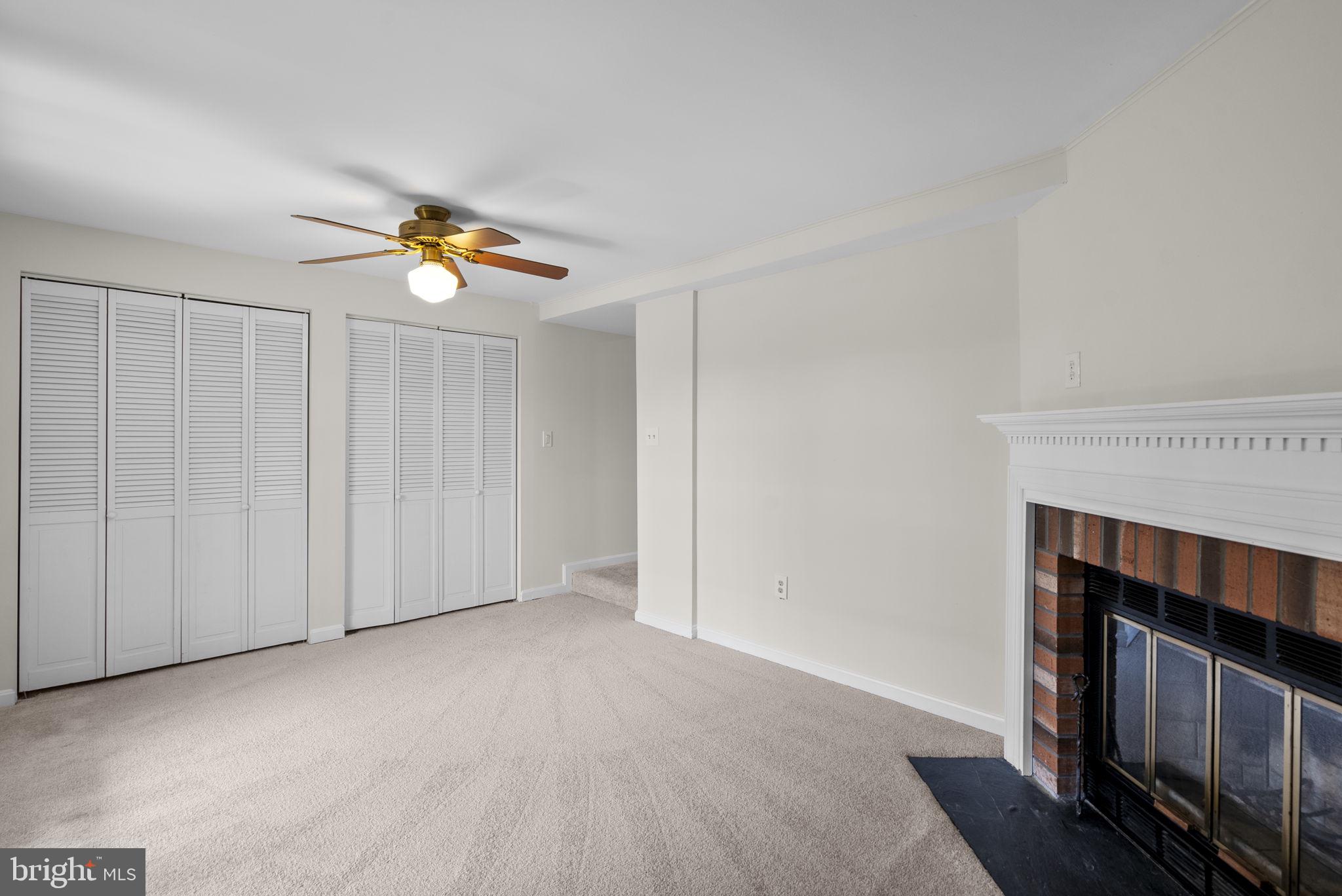 WATERSIDE - Residential