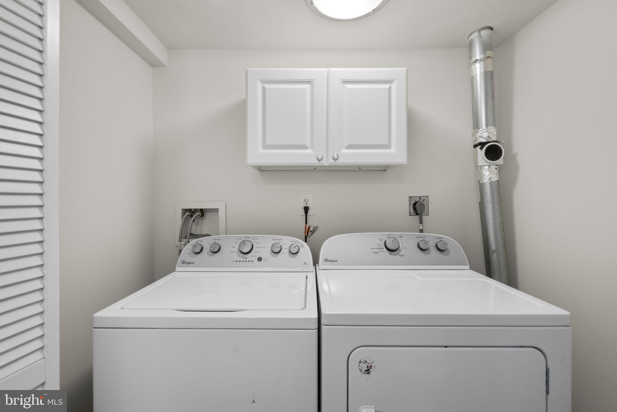 WATERSIDE - Residential