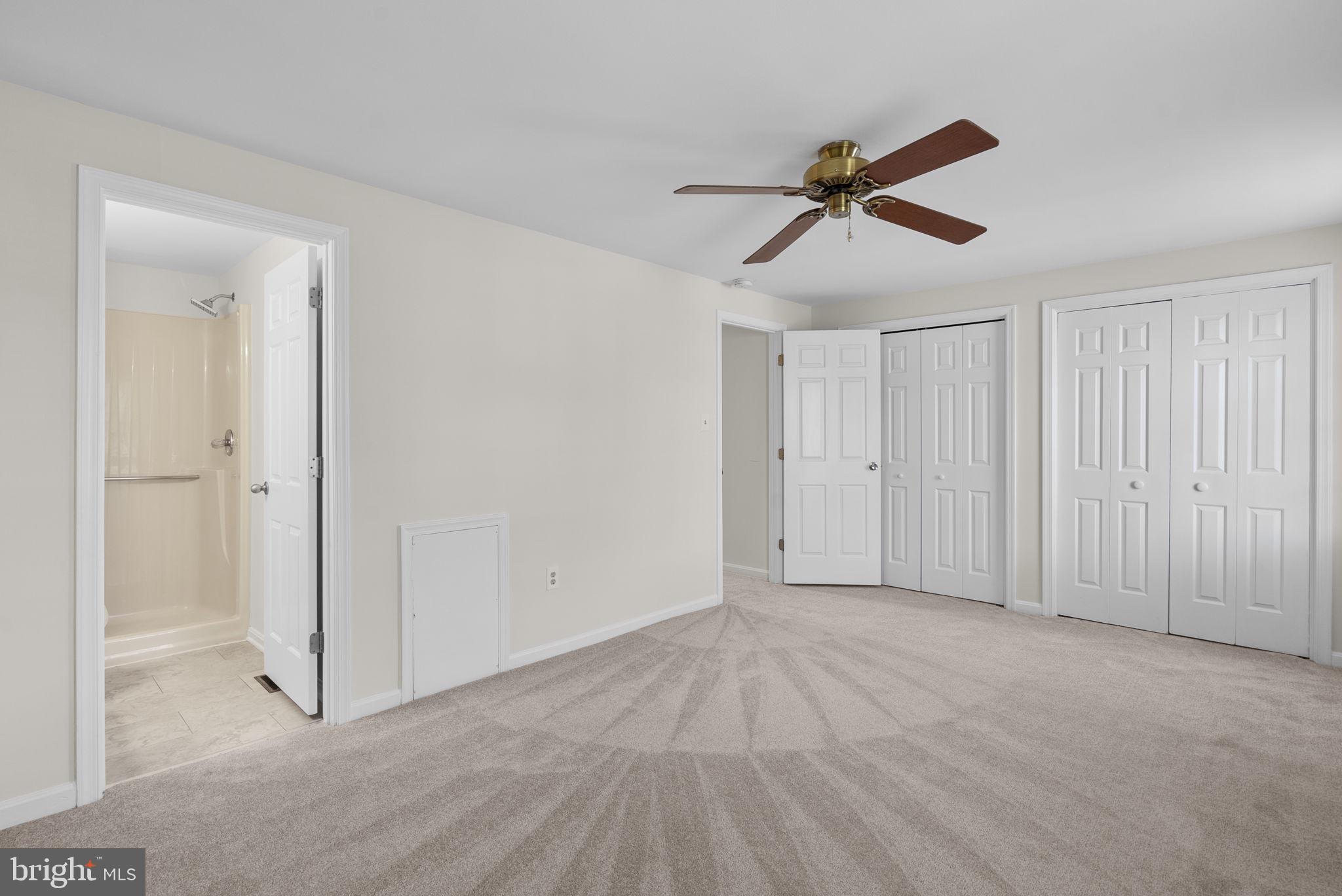 WATERSIDE - Residential