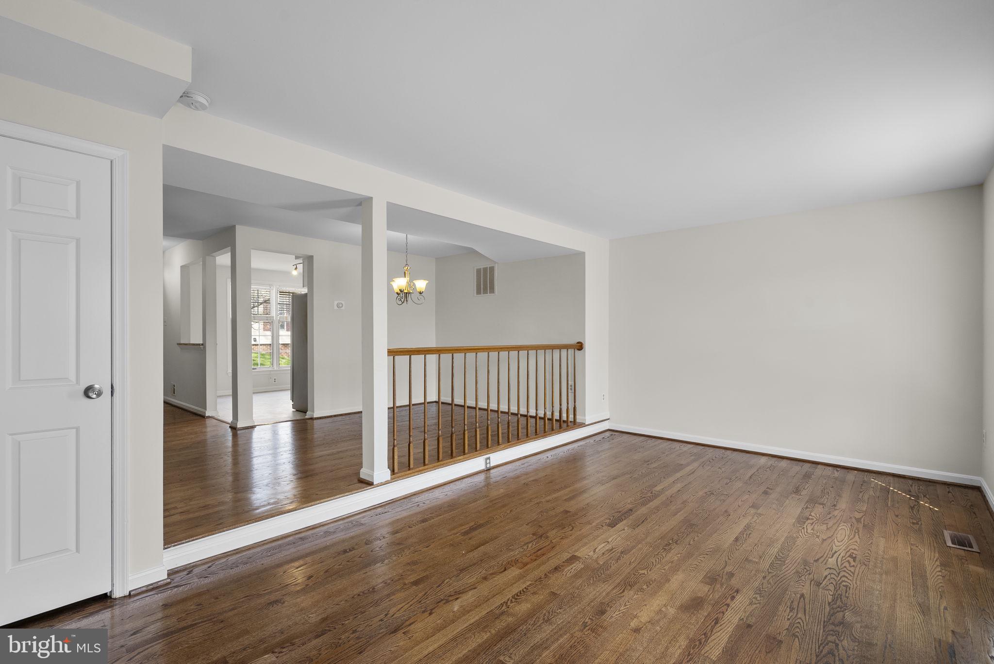 WATERSIDE - Residential