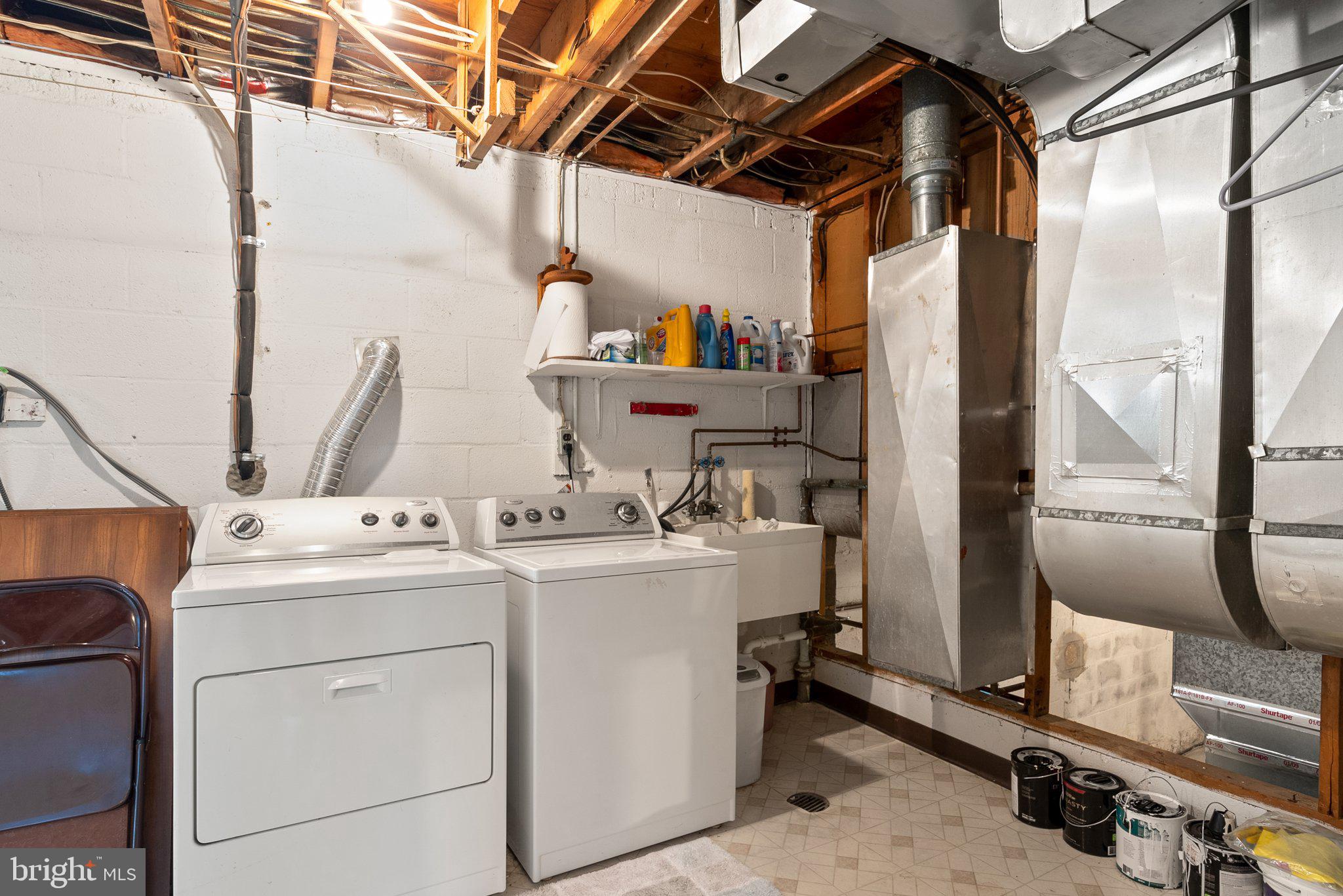 BOND MILL PARK - Residential