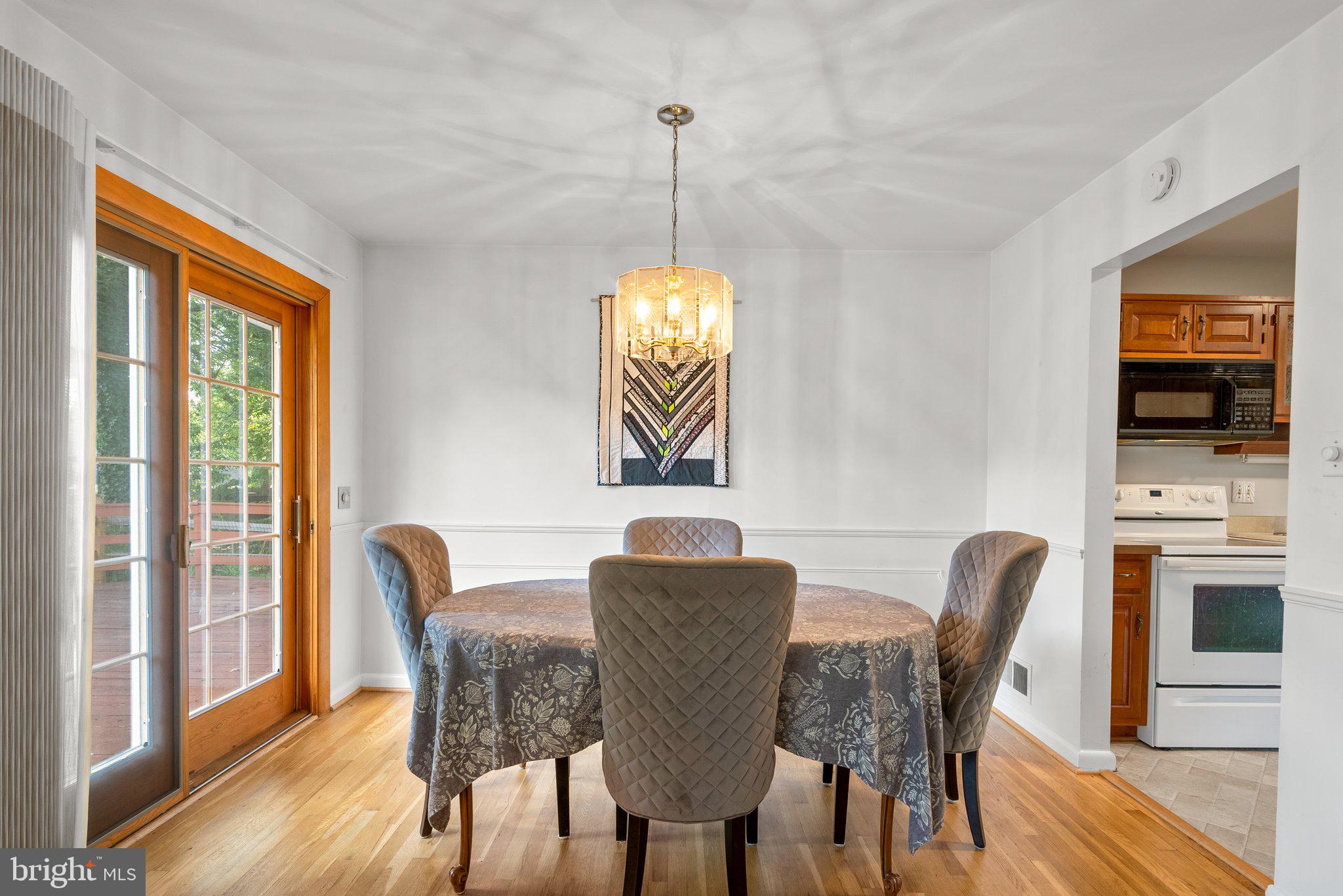 BOND MILL PARK - Residential