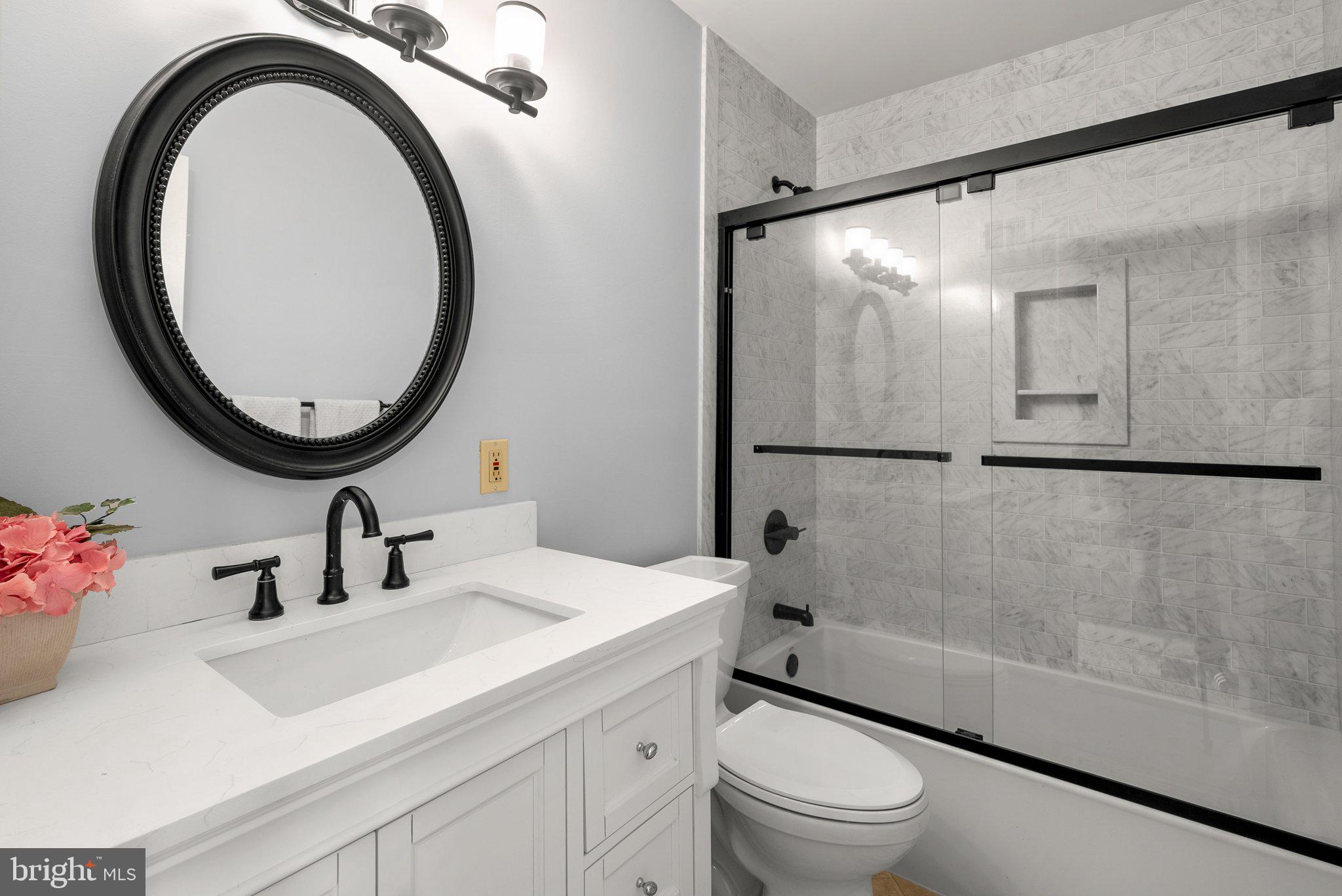 BOND MILL PARK - Residential