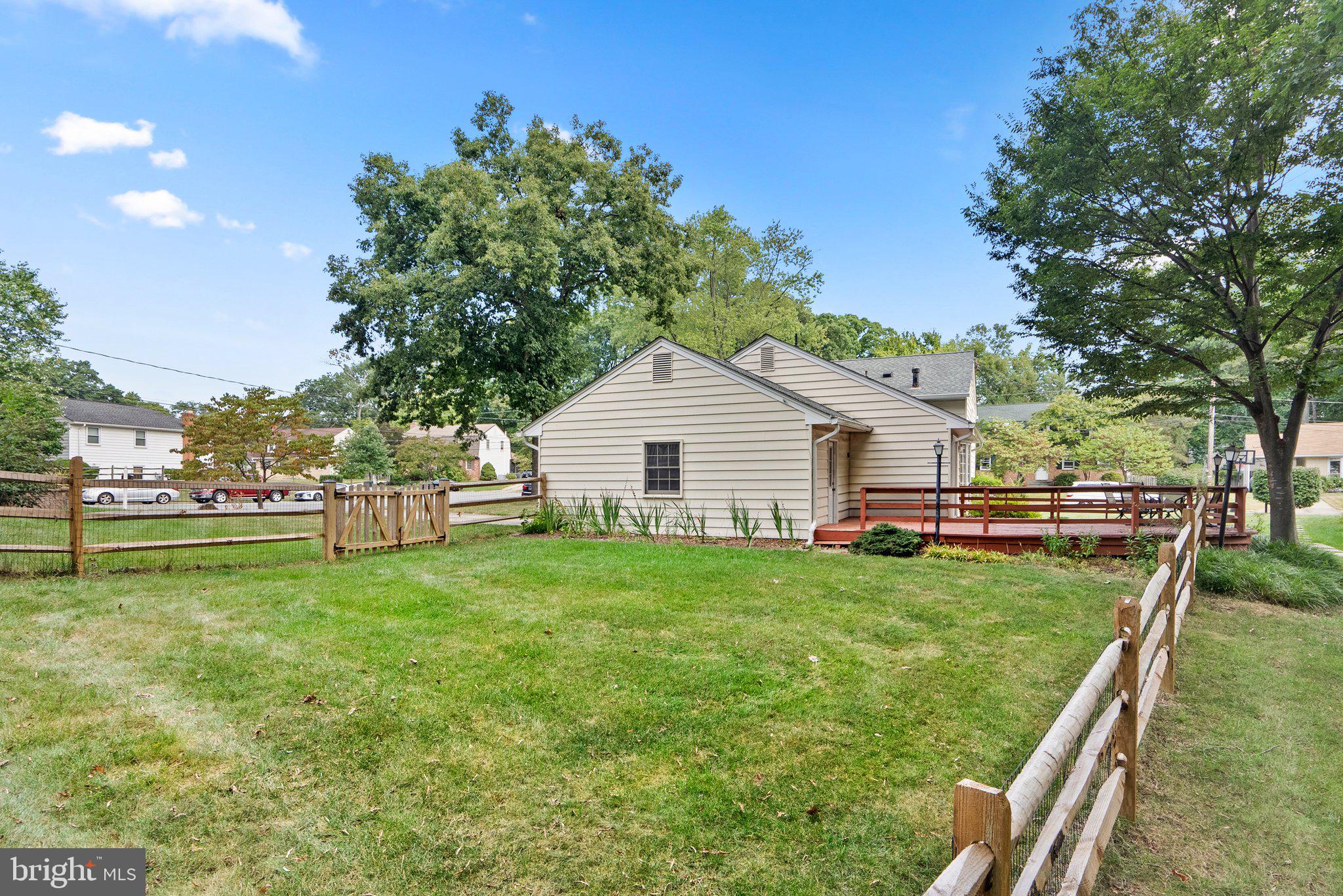 BOND MILL PARK - Residential