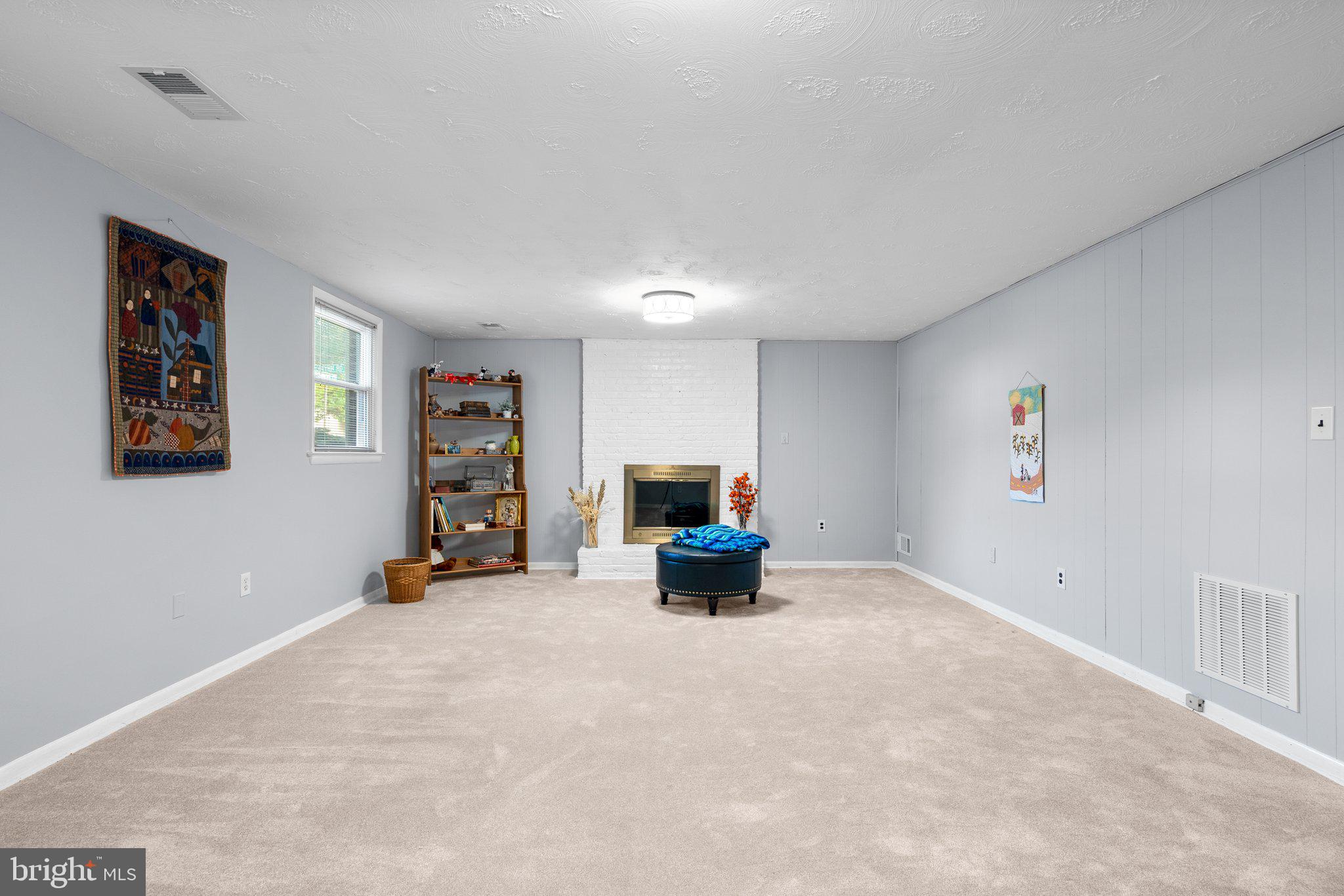 BOND MILL PARK - Residential