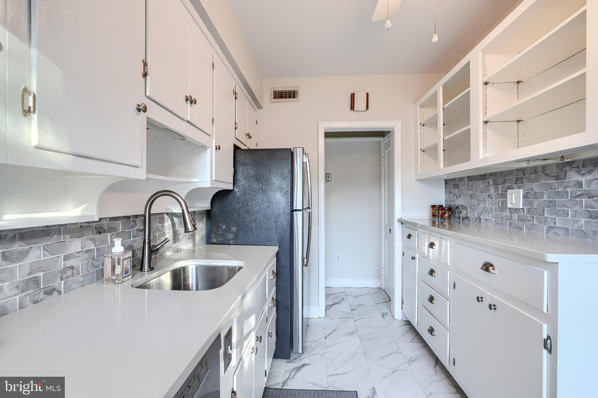 GREATER HOMELAND HISTORIC DISTRICT - Residential