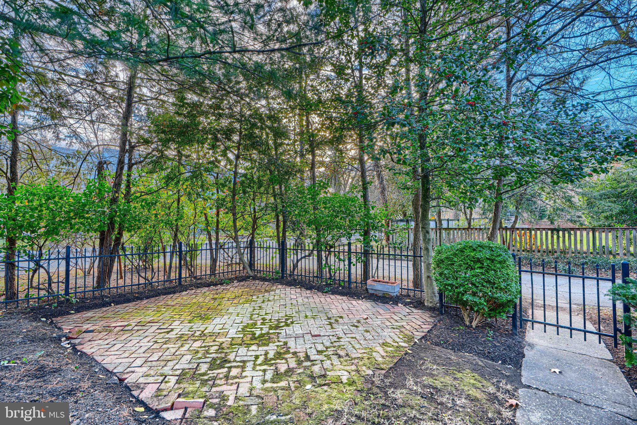 GREATER HOMELAND HISTORIC DISTRICT - Residential