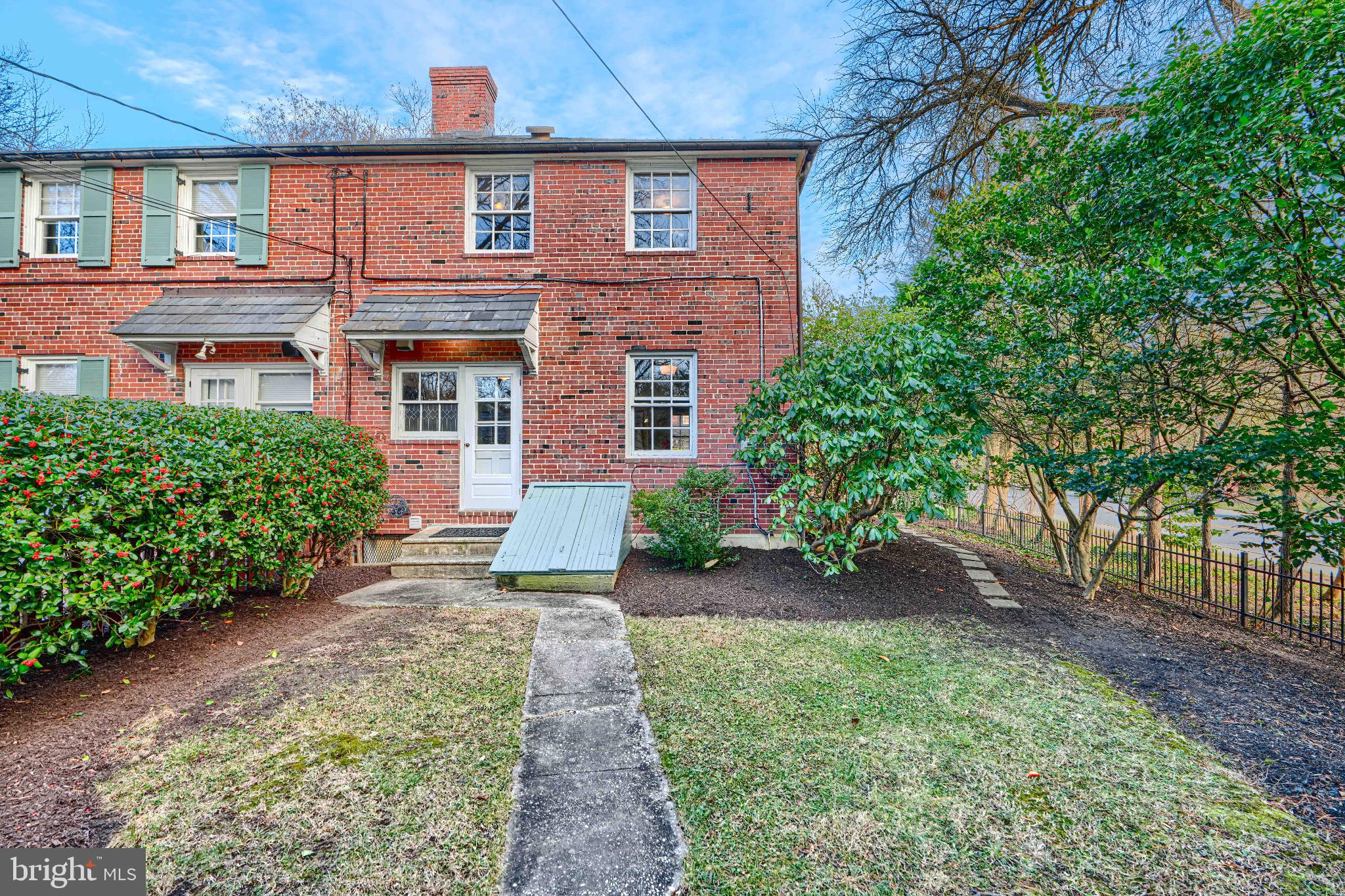 GREATER HOMELAND HISTORIC DISTRICT - Residential