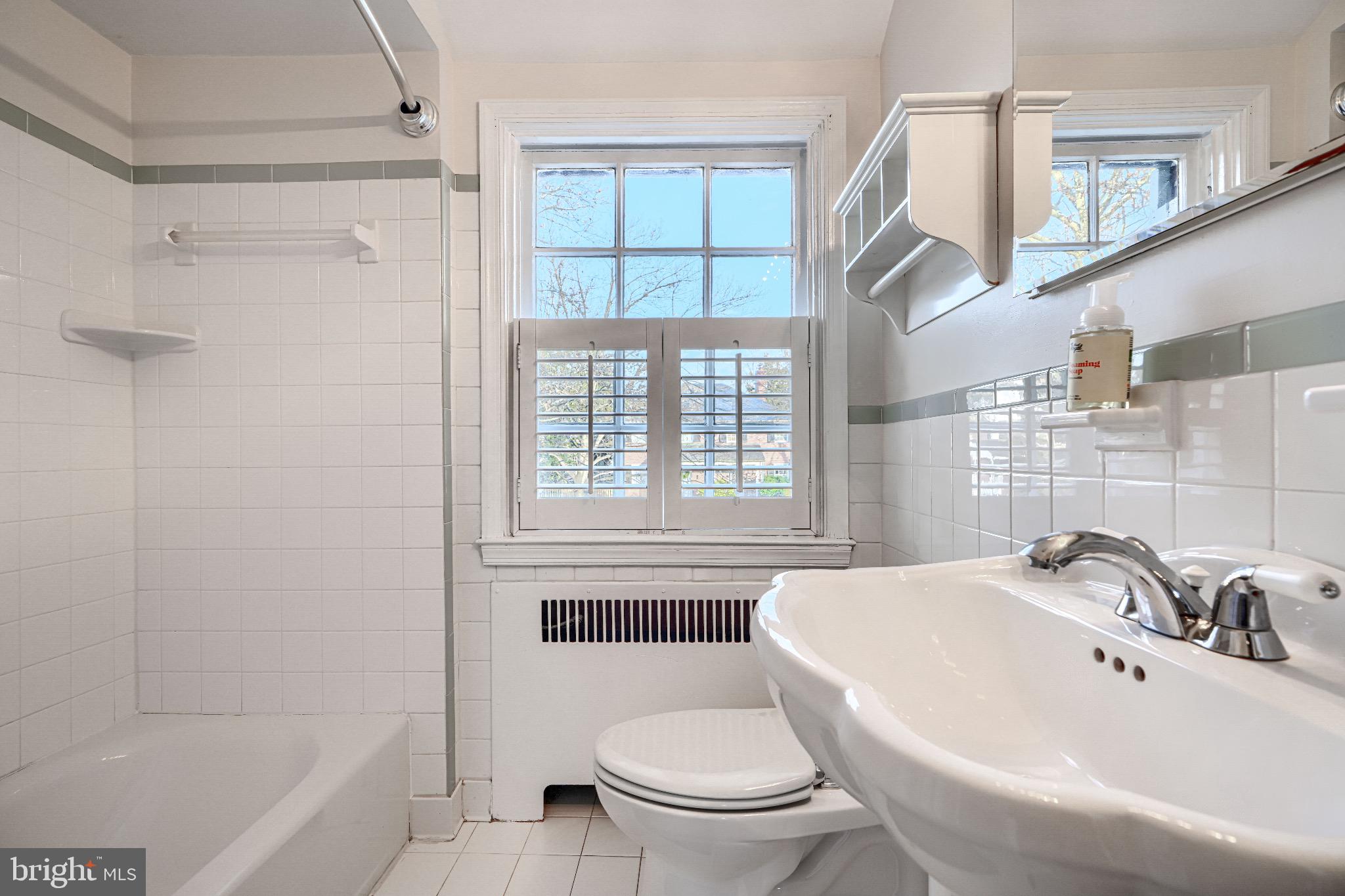 GREATER HOMELAND HISTORIC DISTRICT - Residential