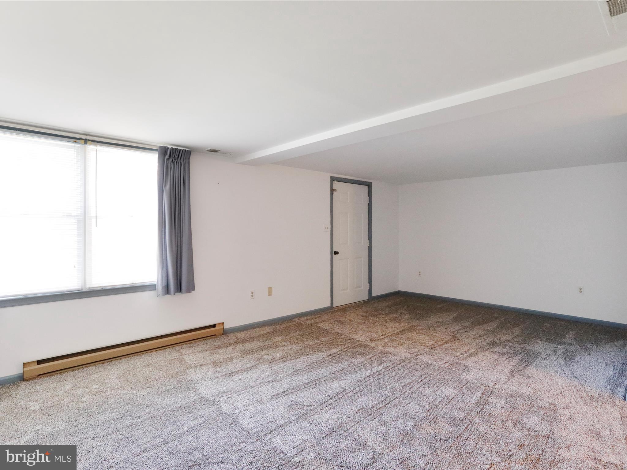 TOWNE OAK VILLAGE - Residential