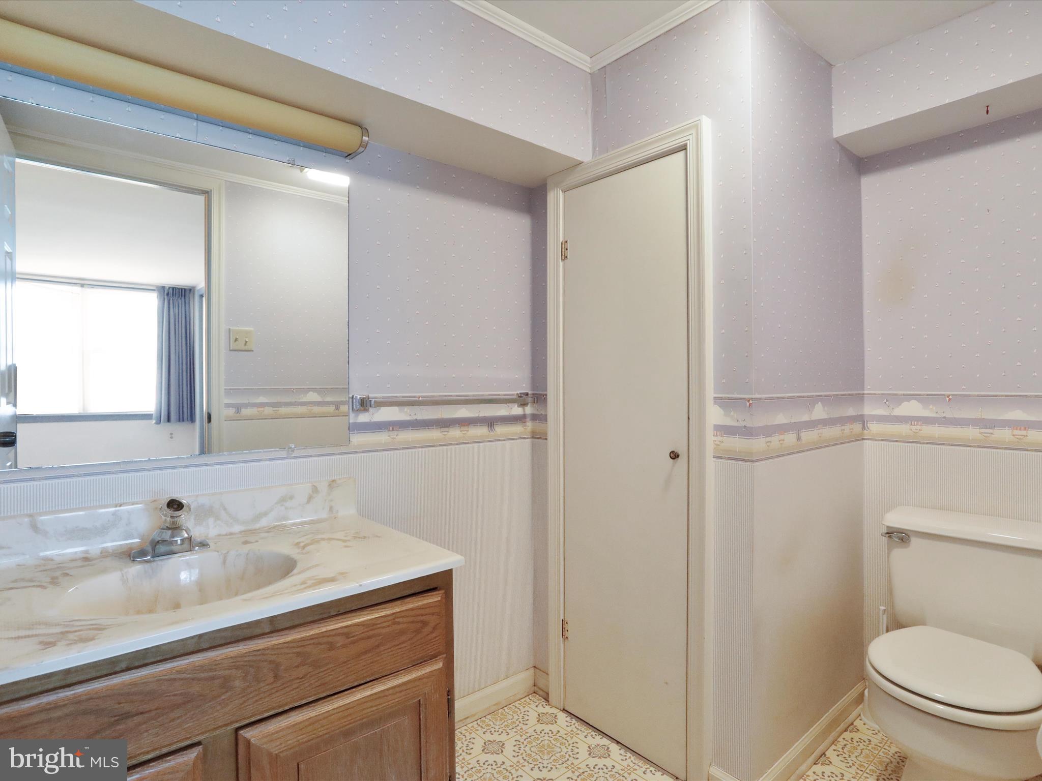 TOWNE OAK VILLAGE - Residential