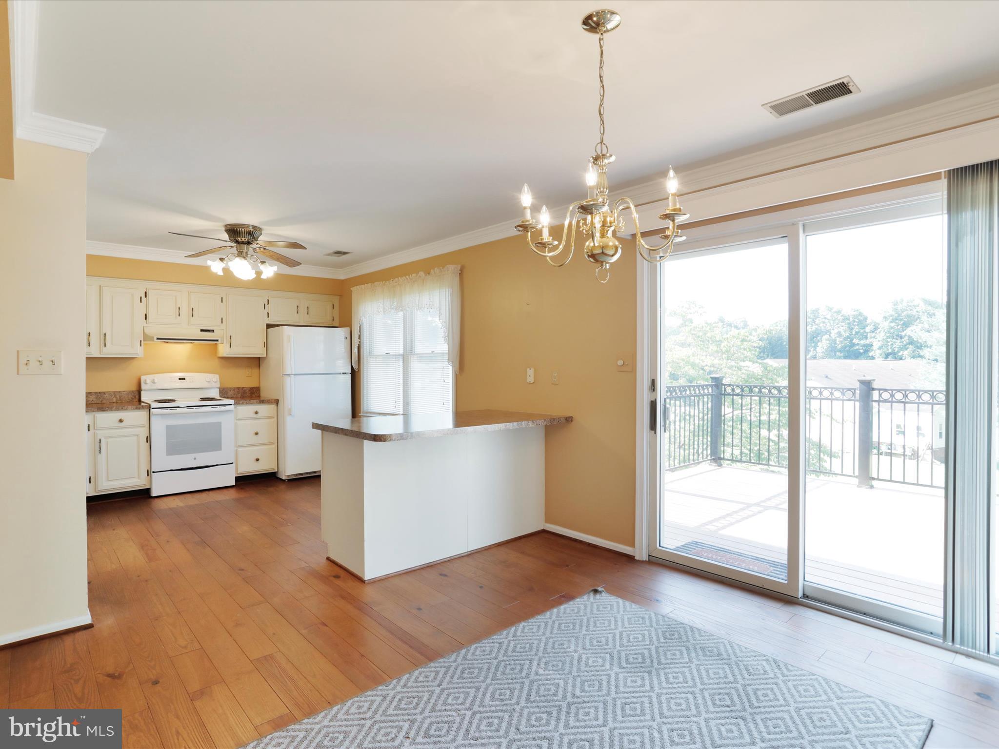 TOWNE OAK VILLAGE - Residential