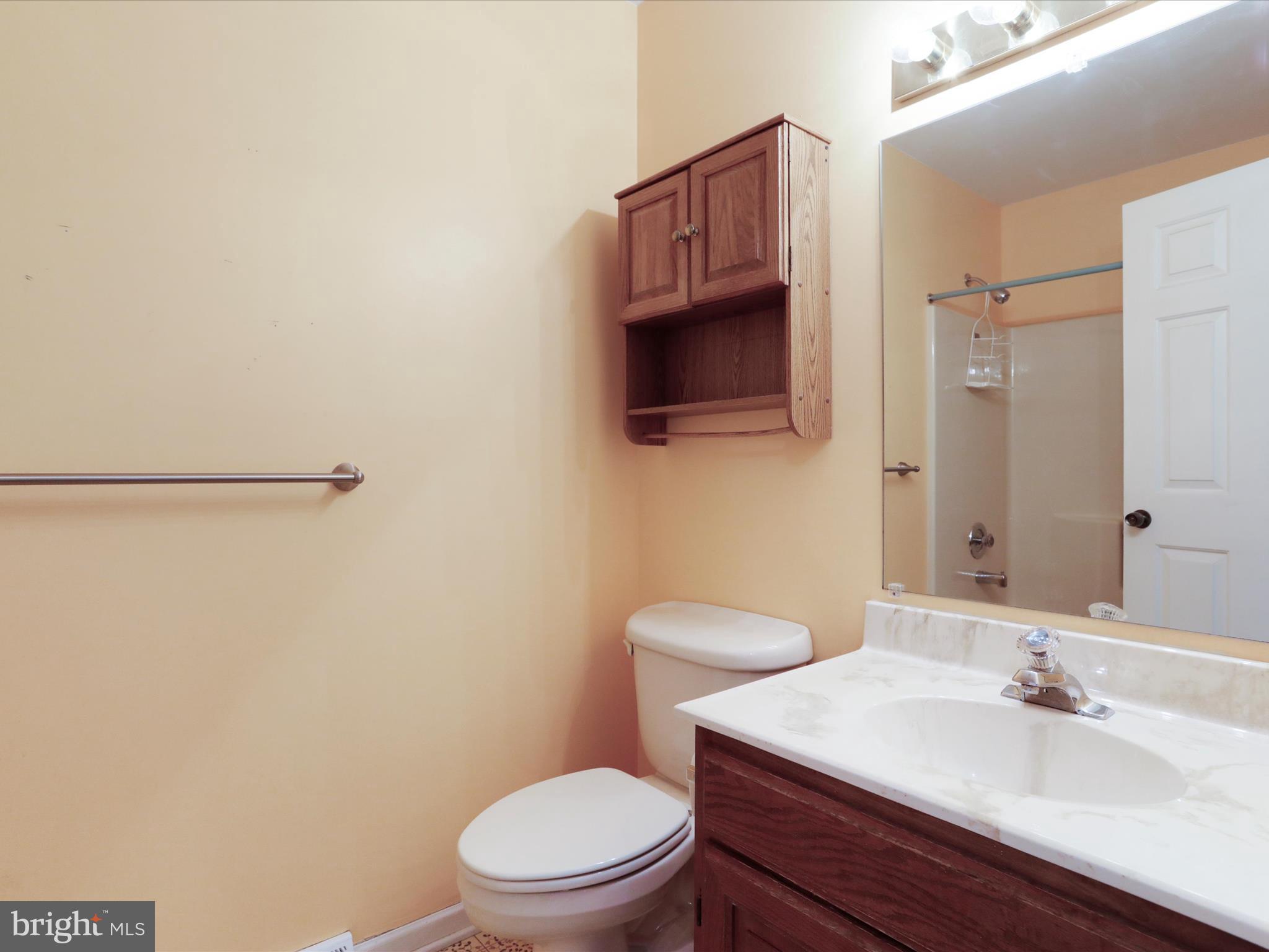 TOWNE OAK VILLAGE - Residential