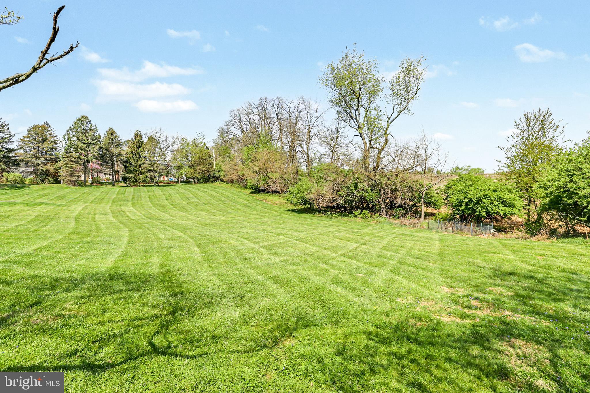 COLONIAL VIEW - Residential