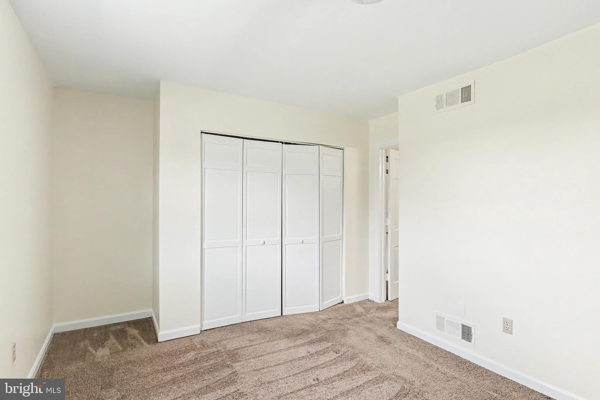 COLONIAL VIEW - Residential