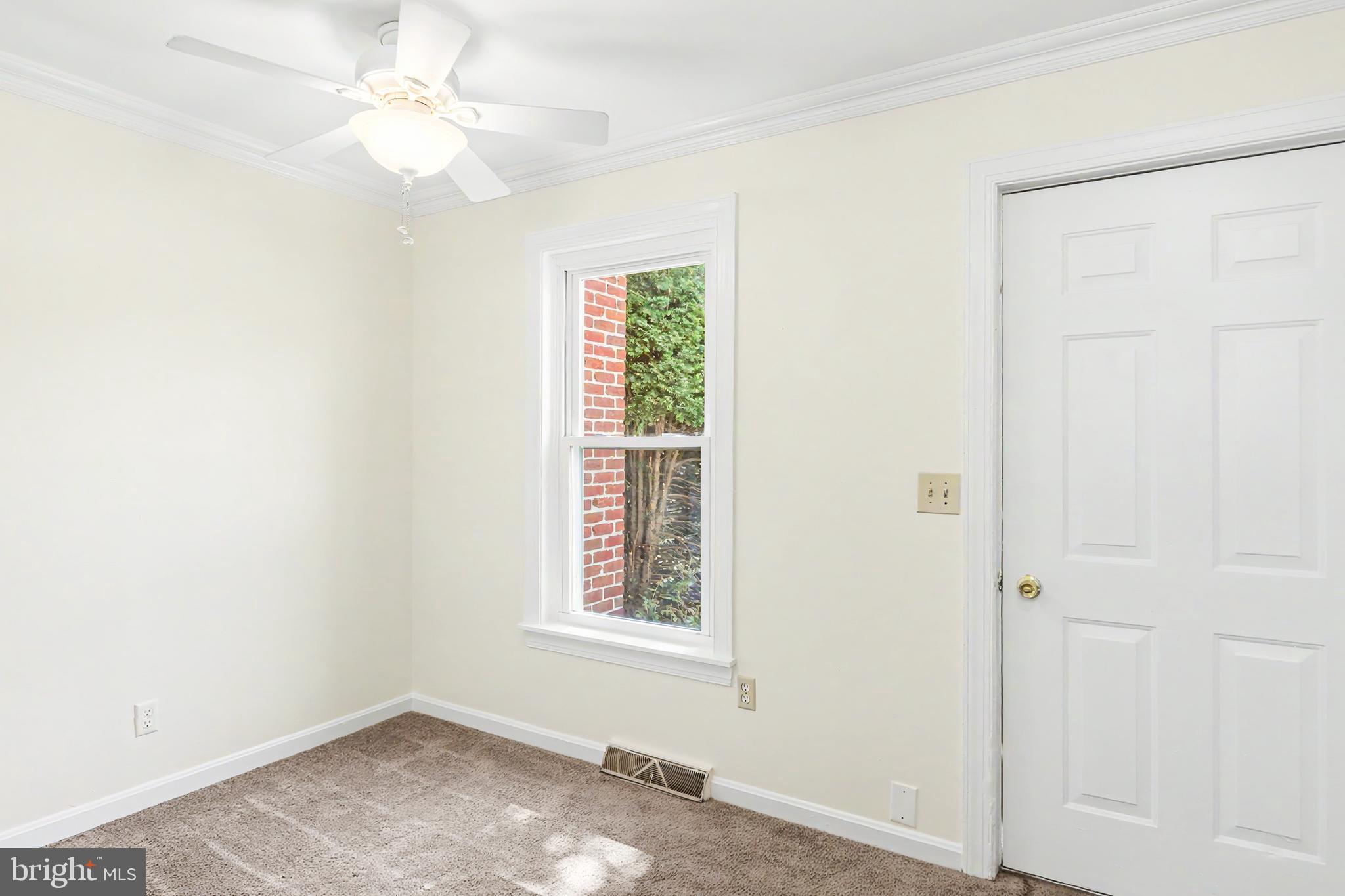 COLONIAL VIEW - Residential