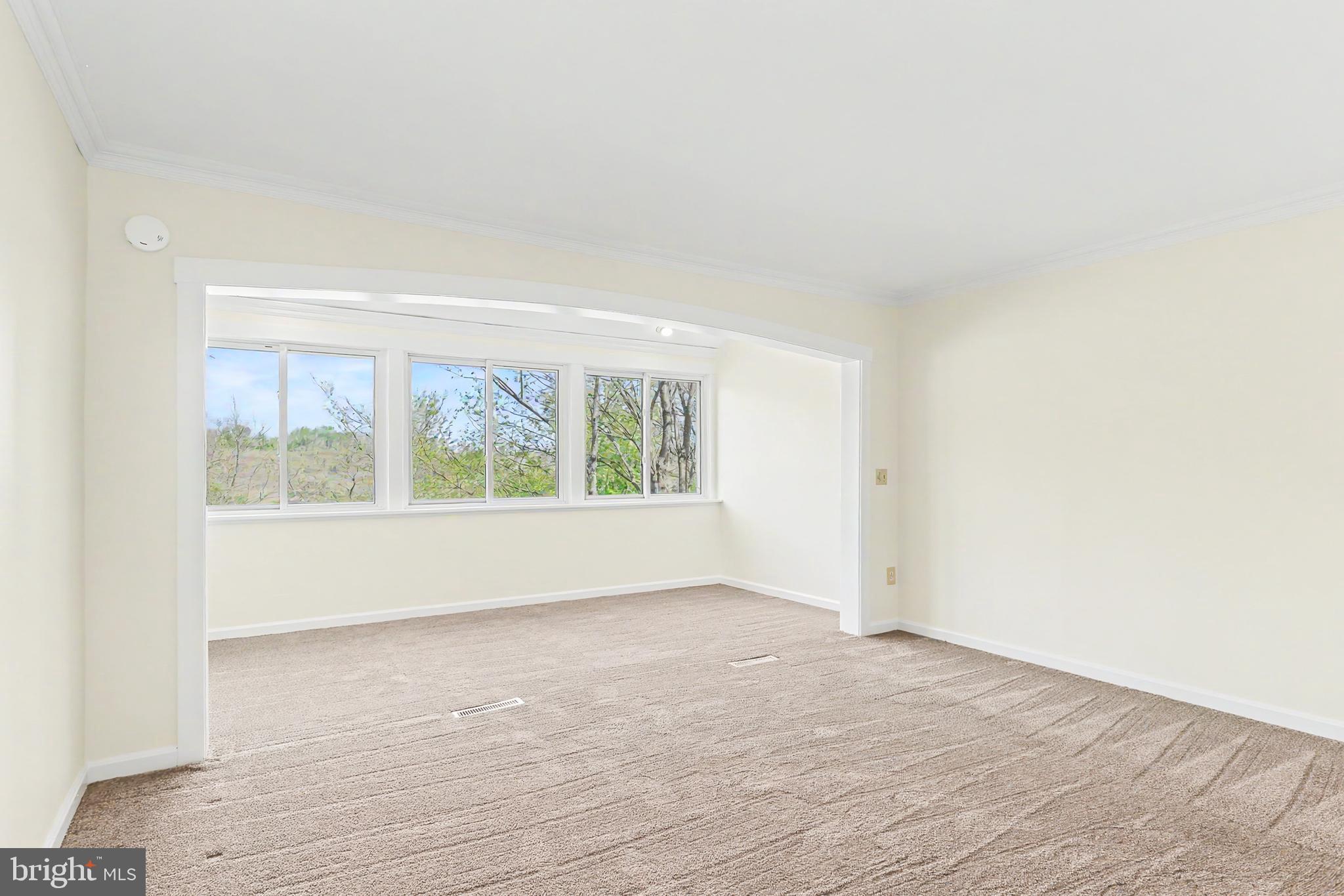 COLONIAL VIEW - Residential