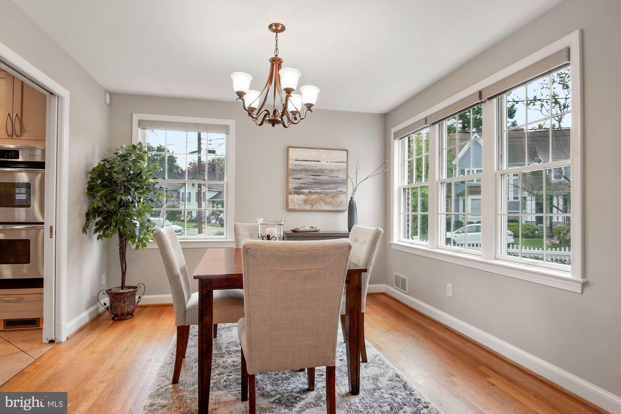 HENDRY ESTATES - Residential