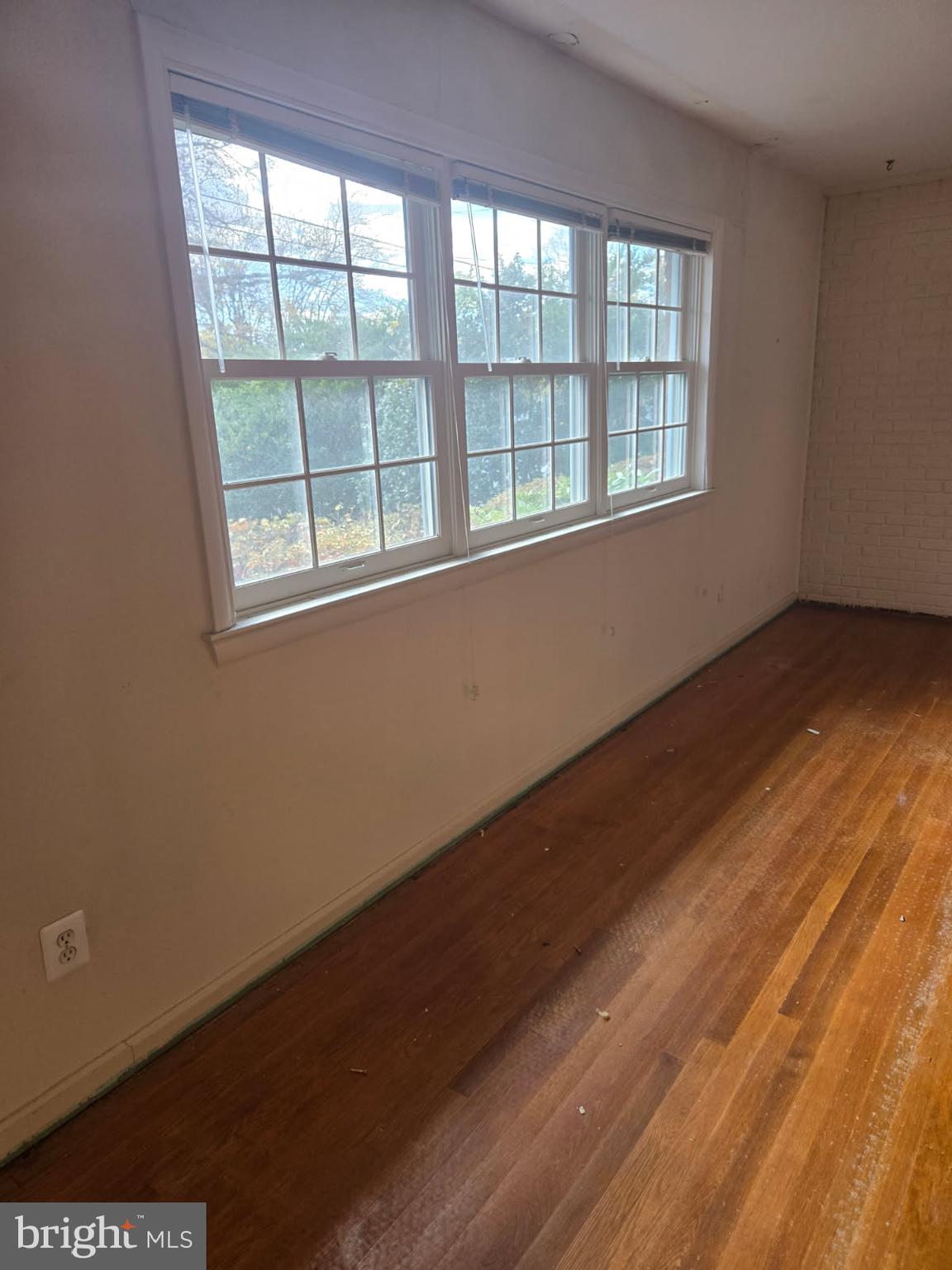 FALLS HILL - Residential