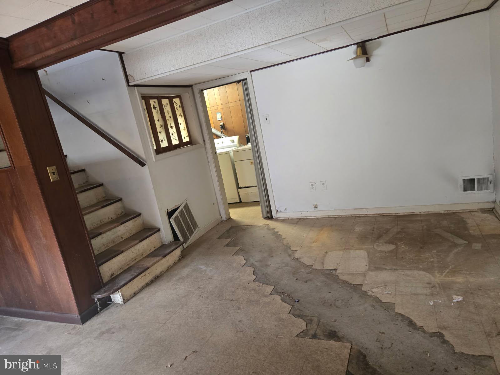 FALLS HILL - Residential