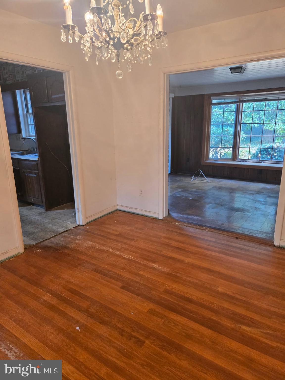 FALLS HILL - Residential