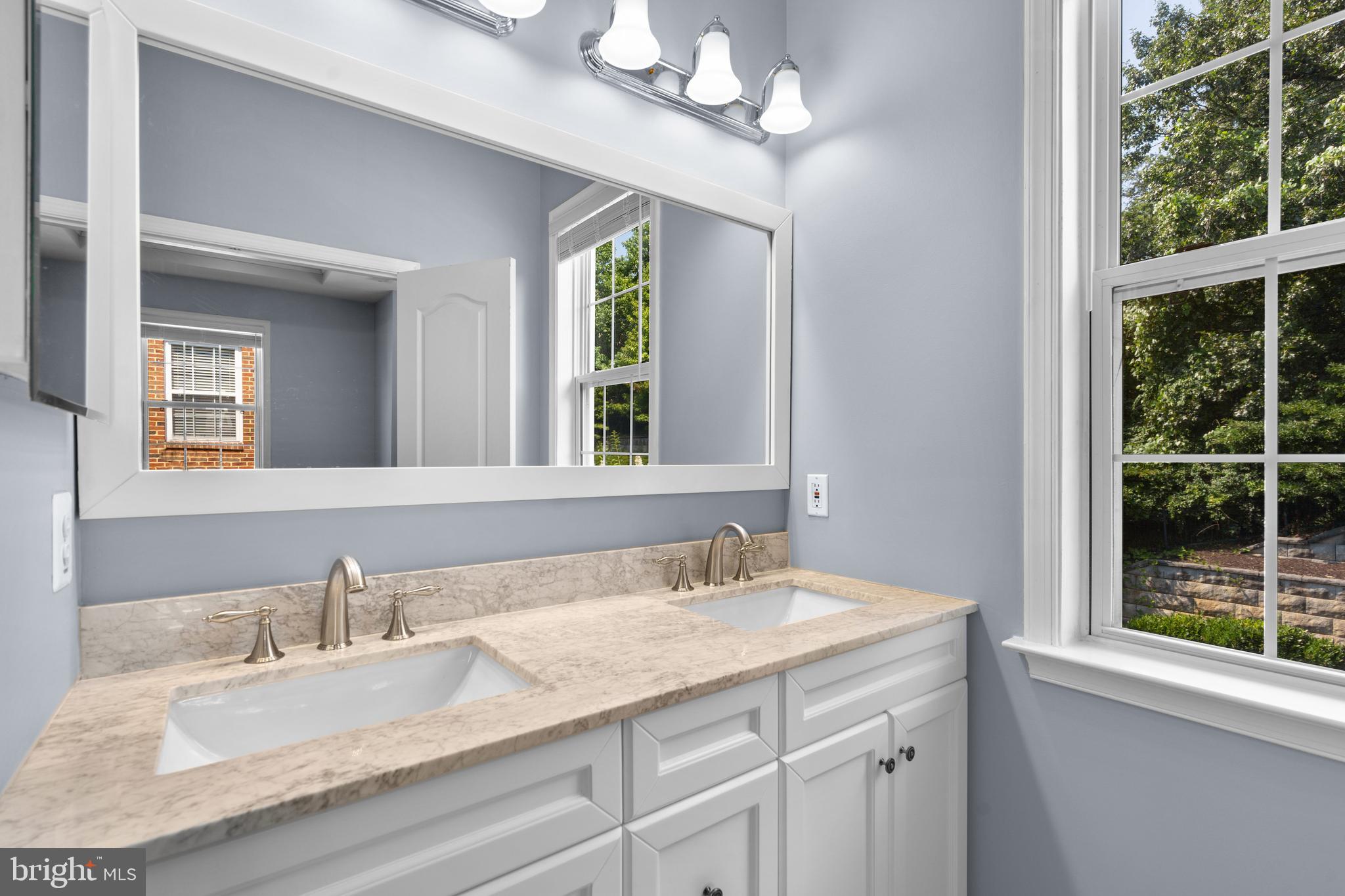 ALCOVA HEIGHTS - Residential