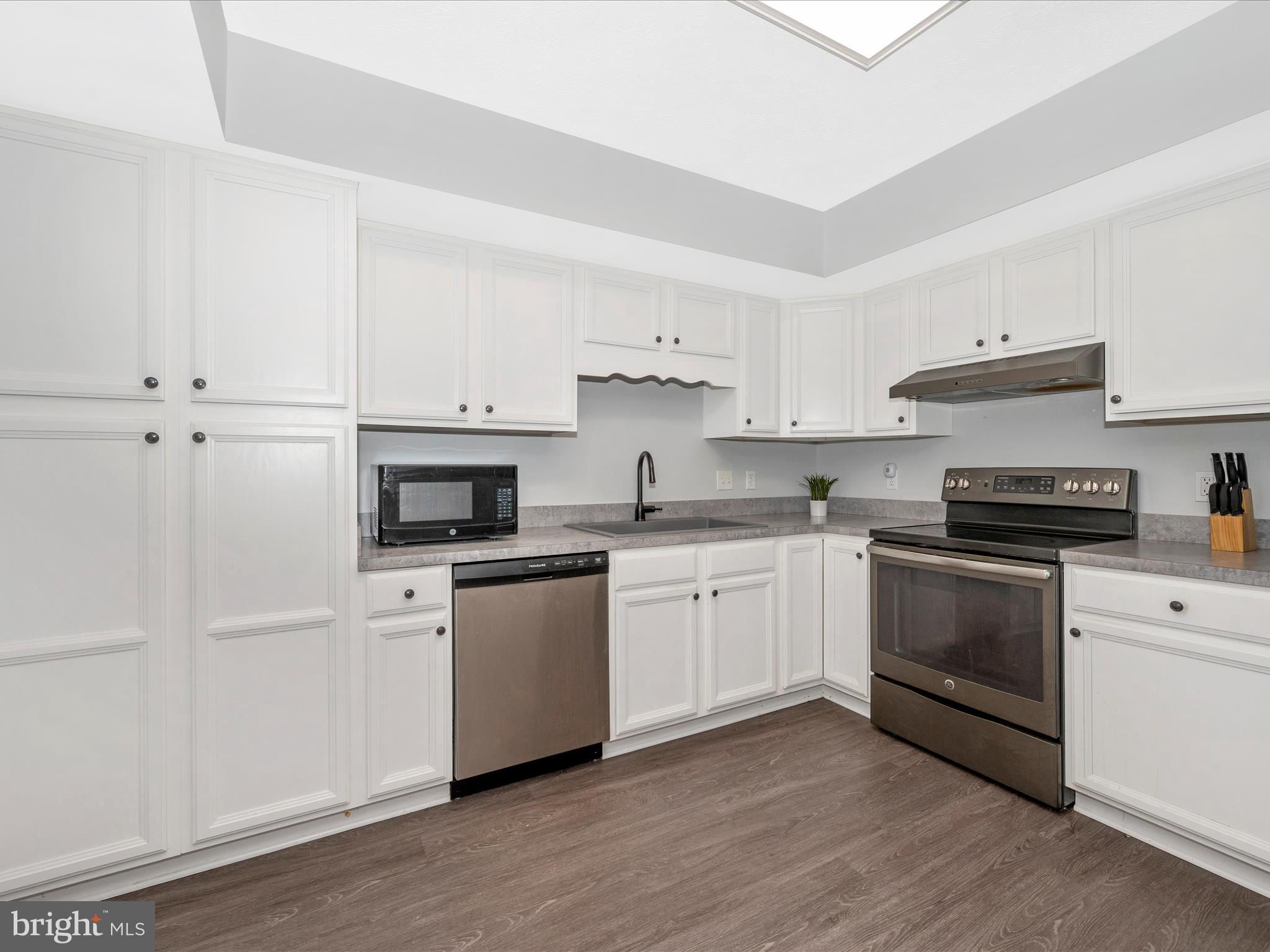 WEST IRVIN HEIGHTS - Residential