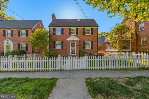 MLS: DCDC2257444