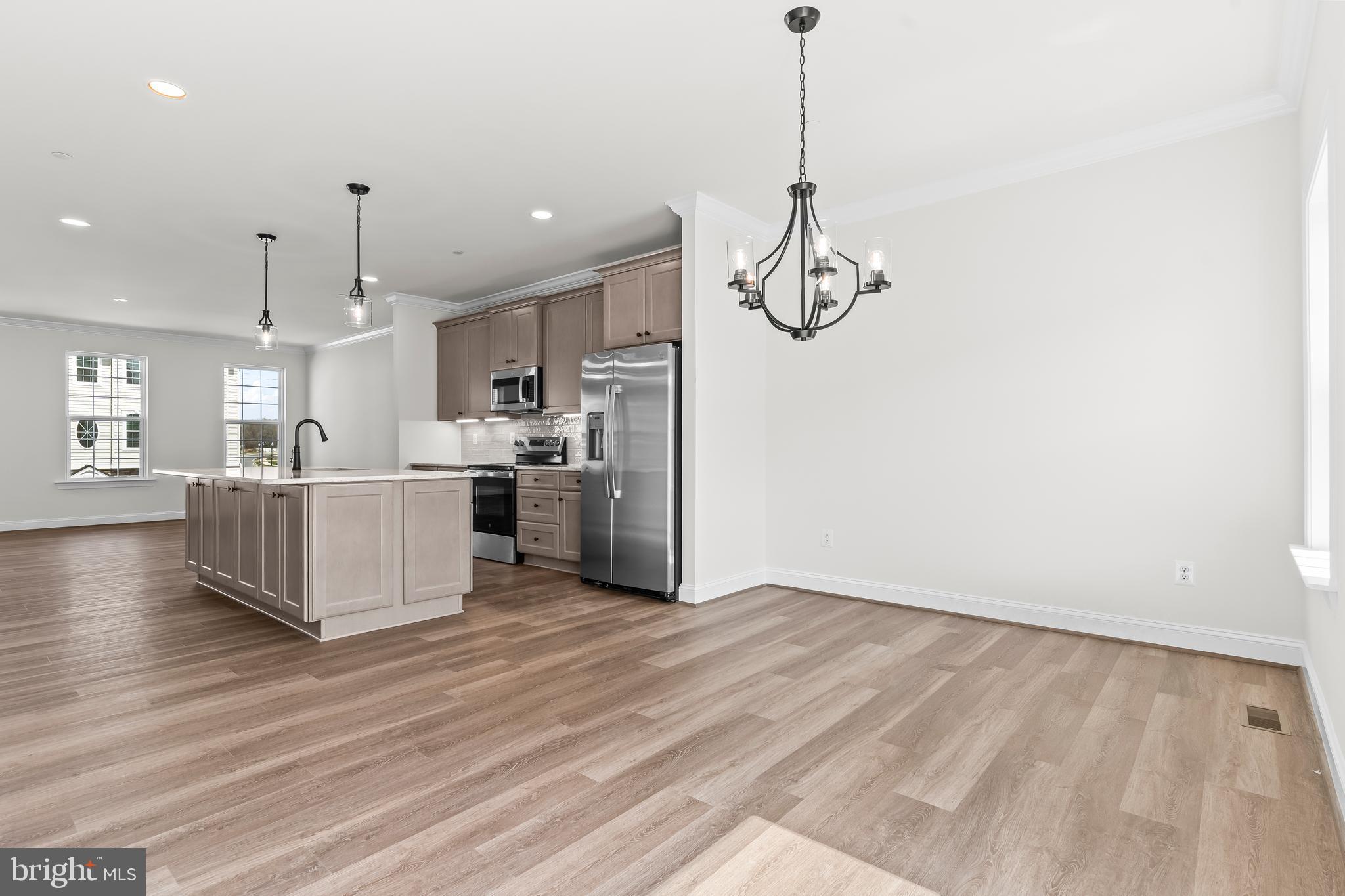 MEADOWS AT TOWN RUN II - Residential