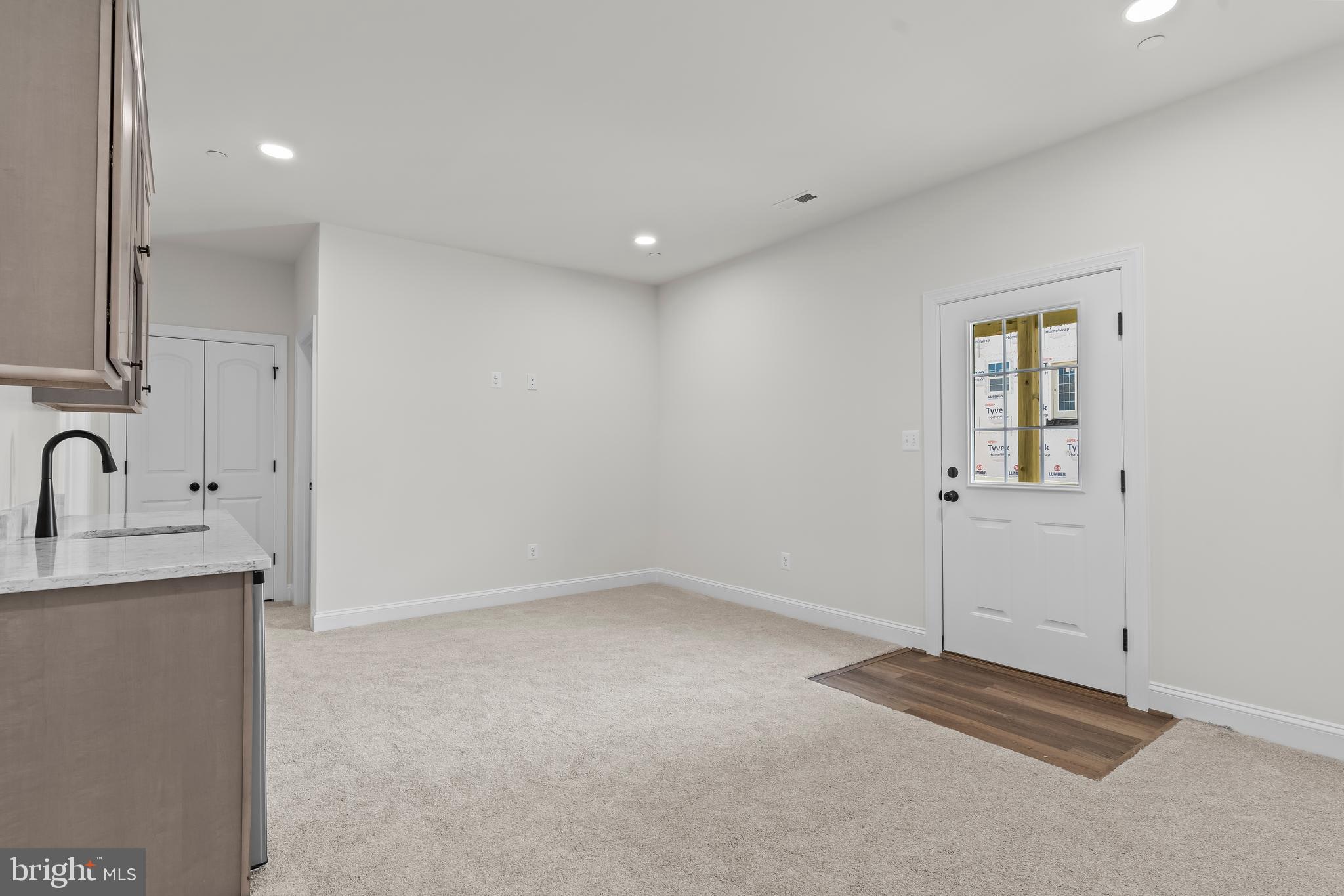 MEADOWS AT TOWN RUN II - Residential