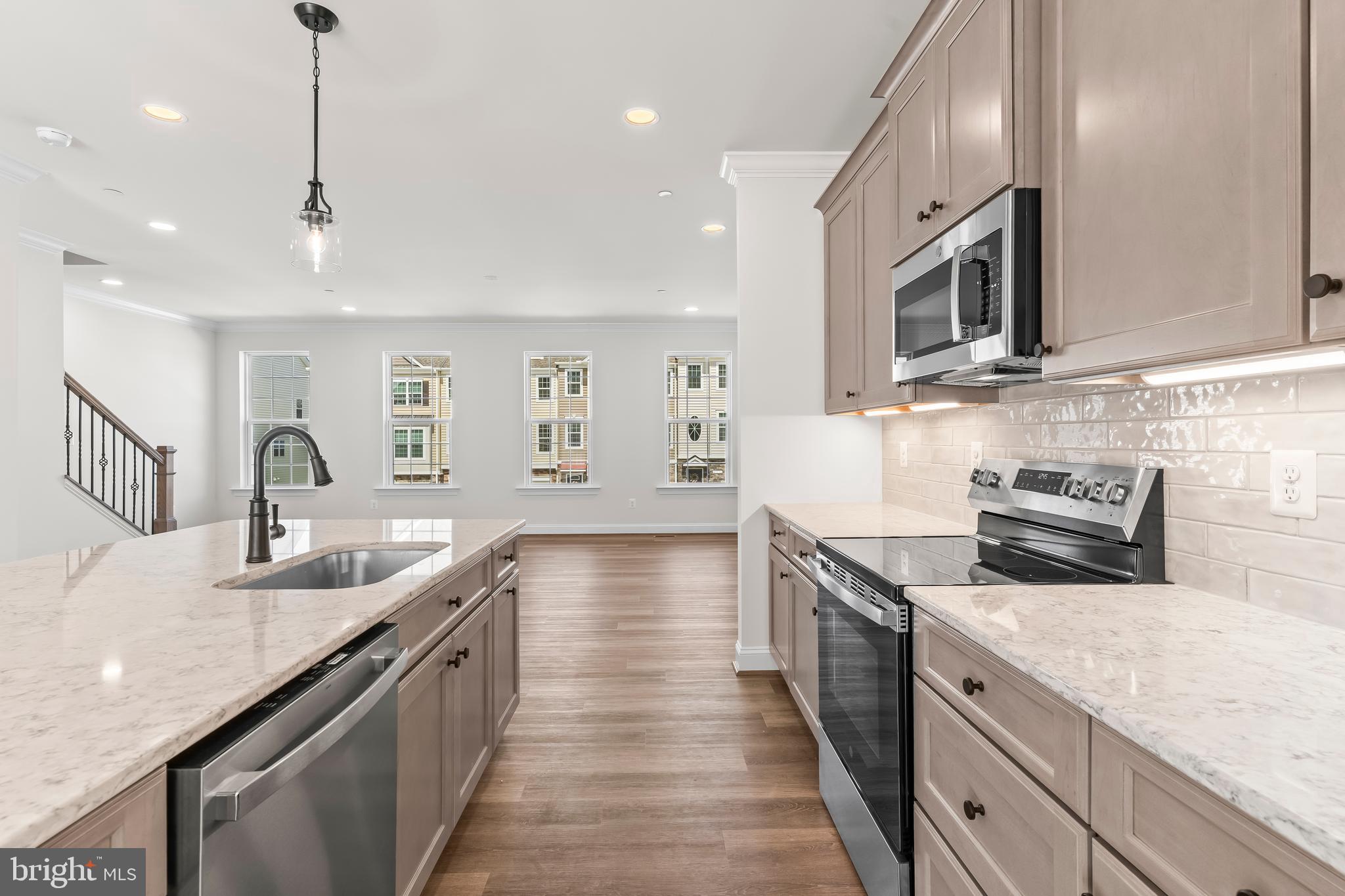 MEADOWS AT TOWN RUN II - Residential