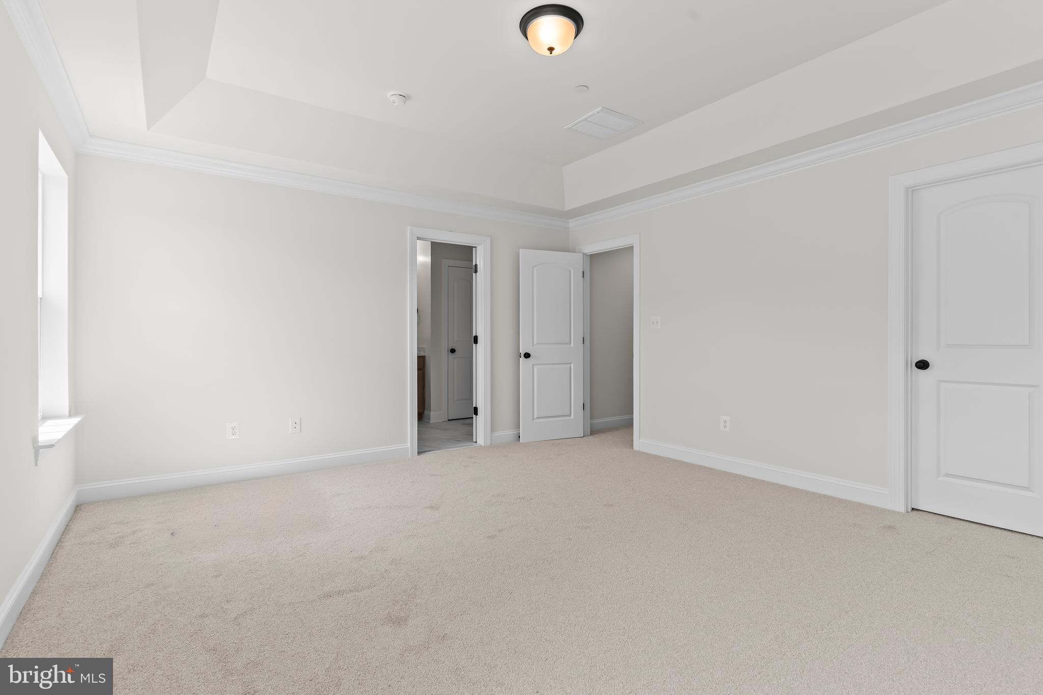 MEADOWS AT TOWN RUN II - Residential