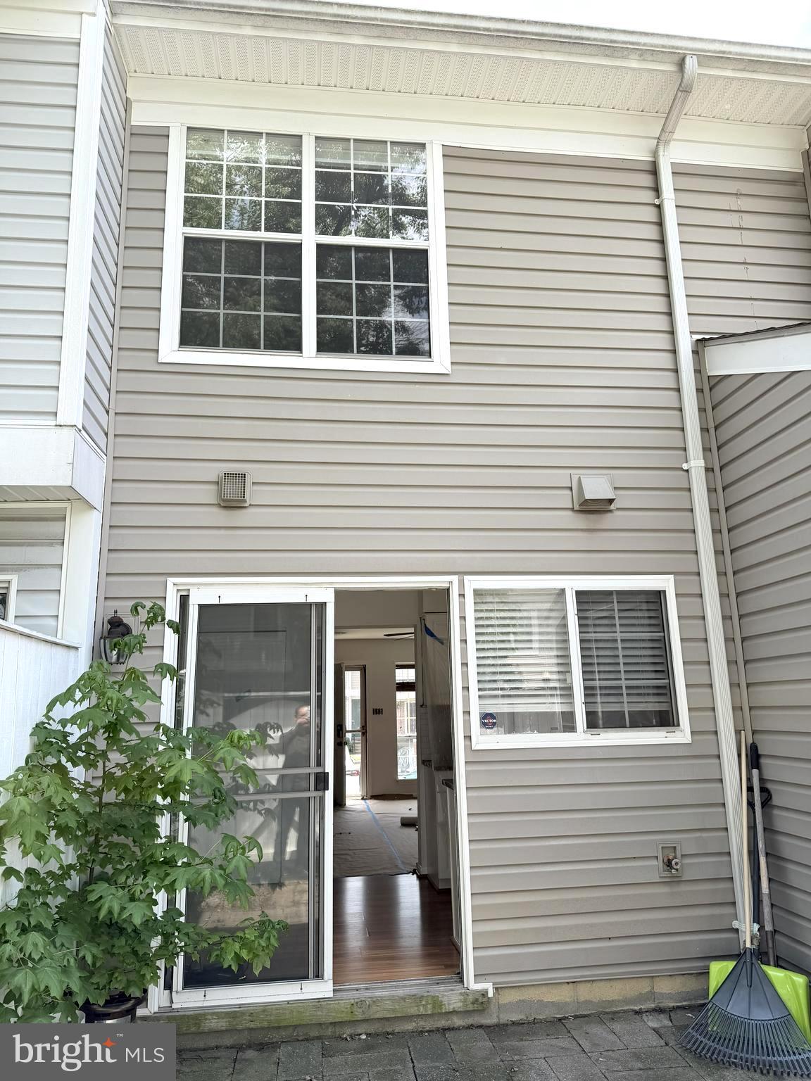 83 SUDBURY SQUARE