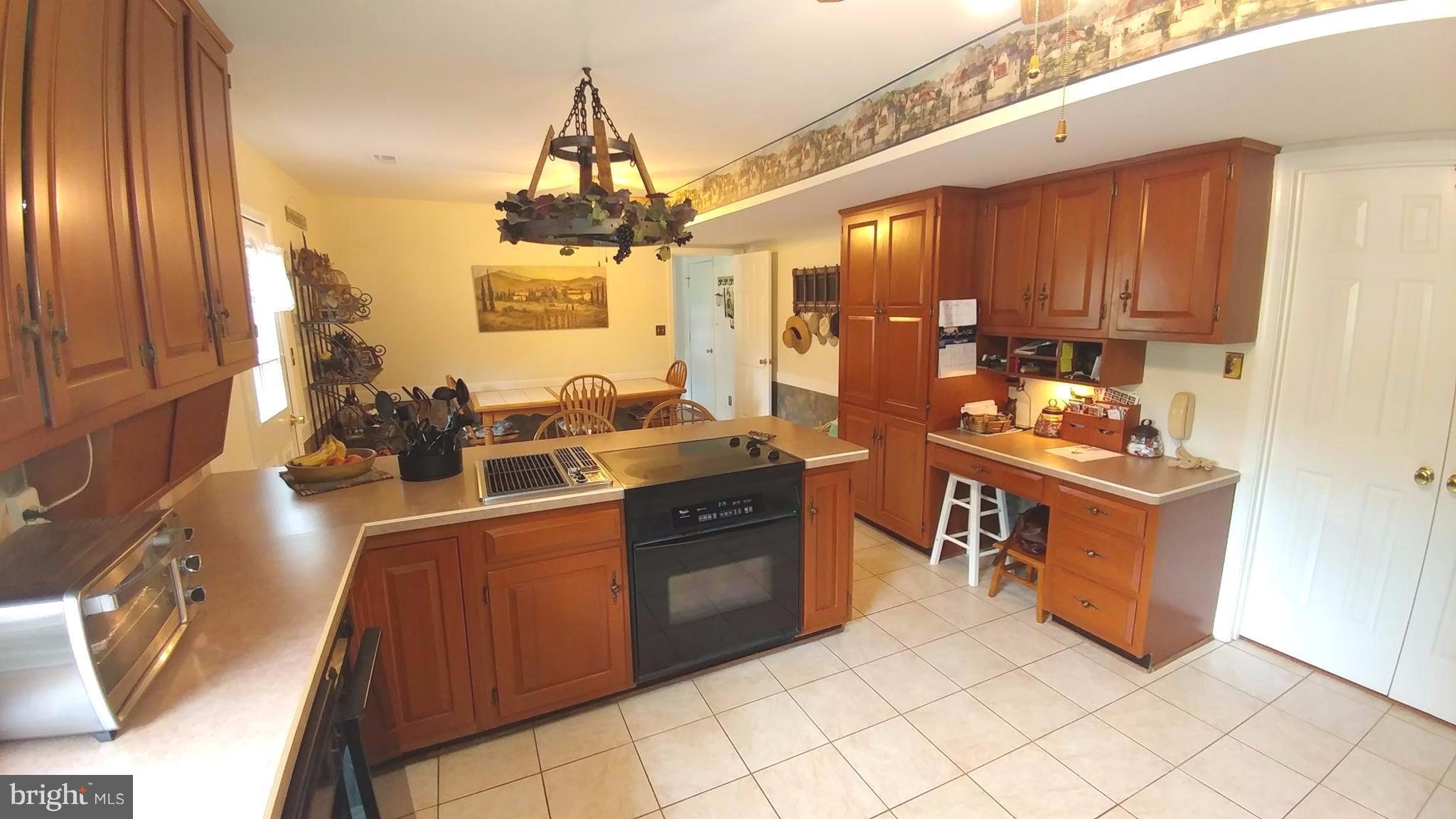 CLEARVIEW HEIGHTS - Residential