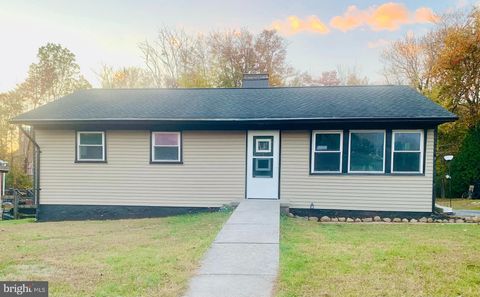 113 WOOD LANE READING PA 19606