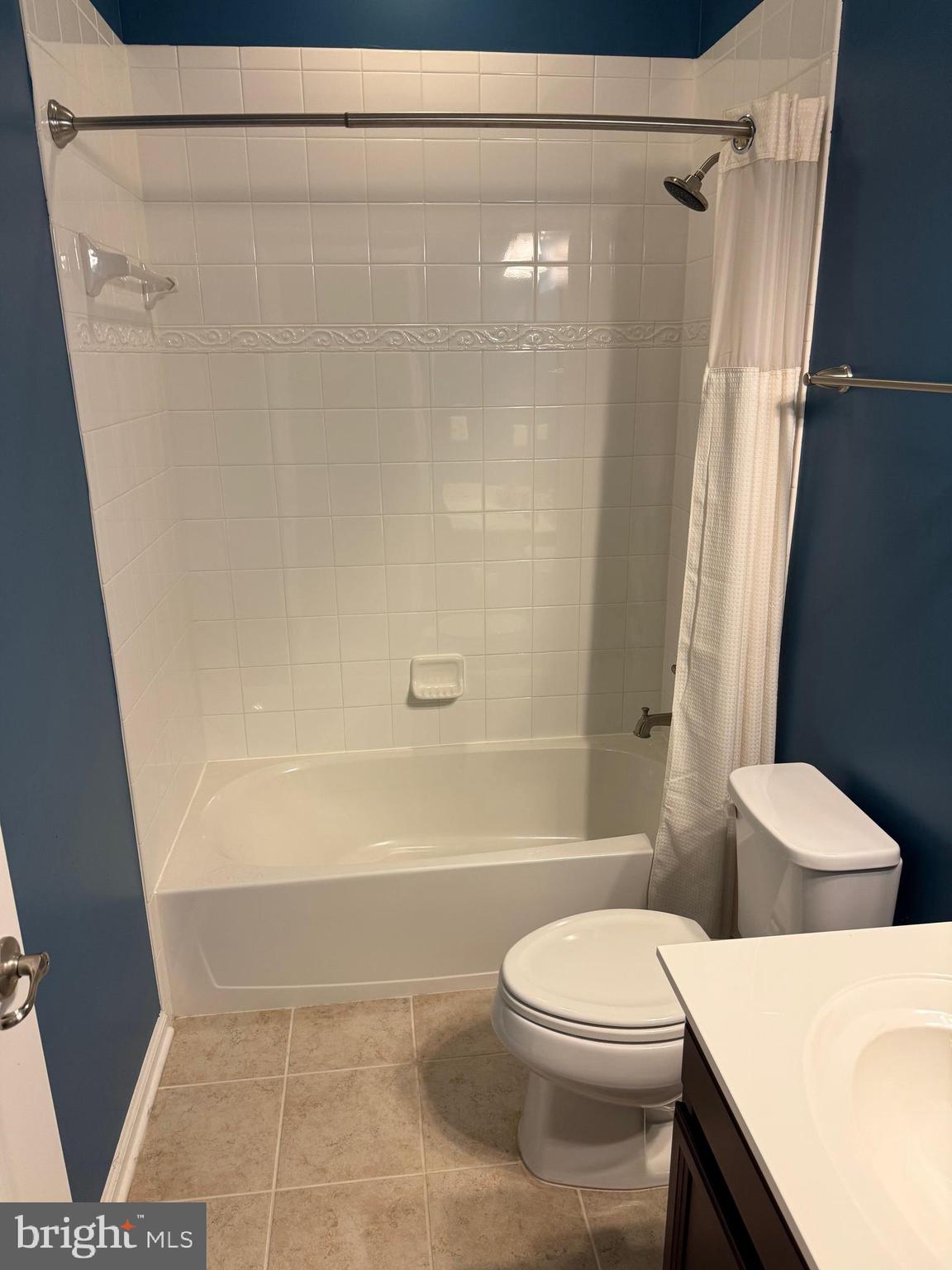 HOWARD SQUARE - Residential