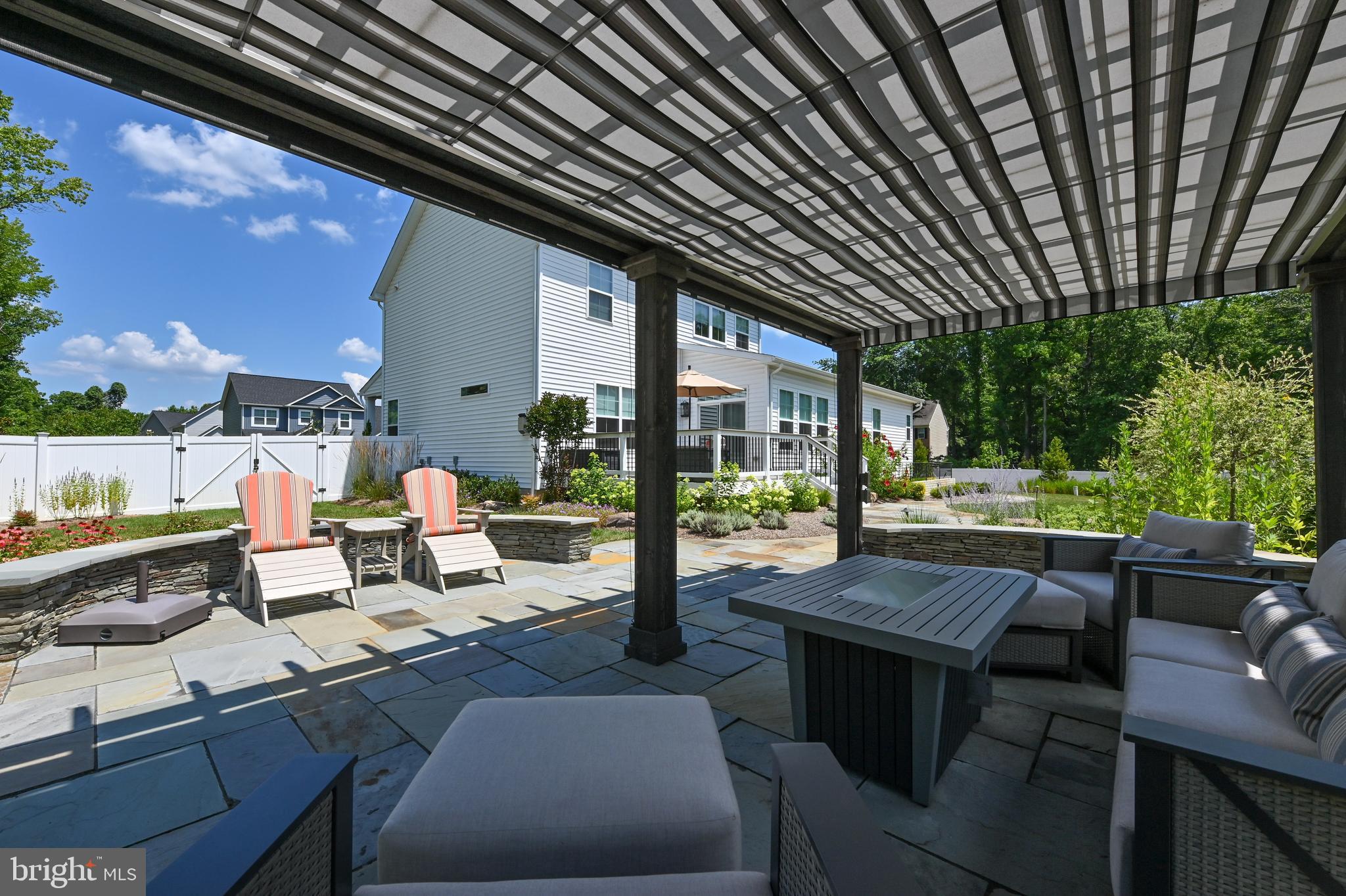 TURNBULL ESTATES - Residential