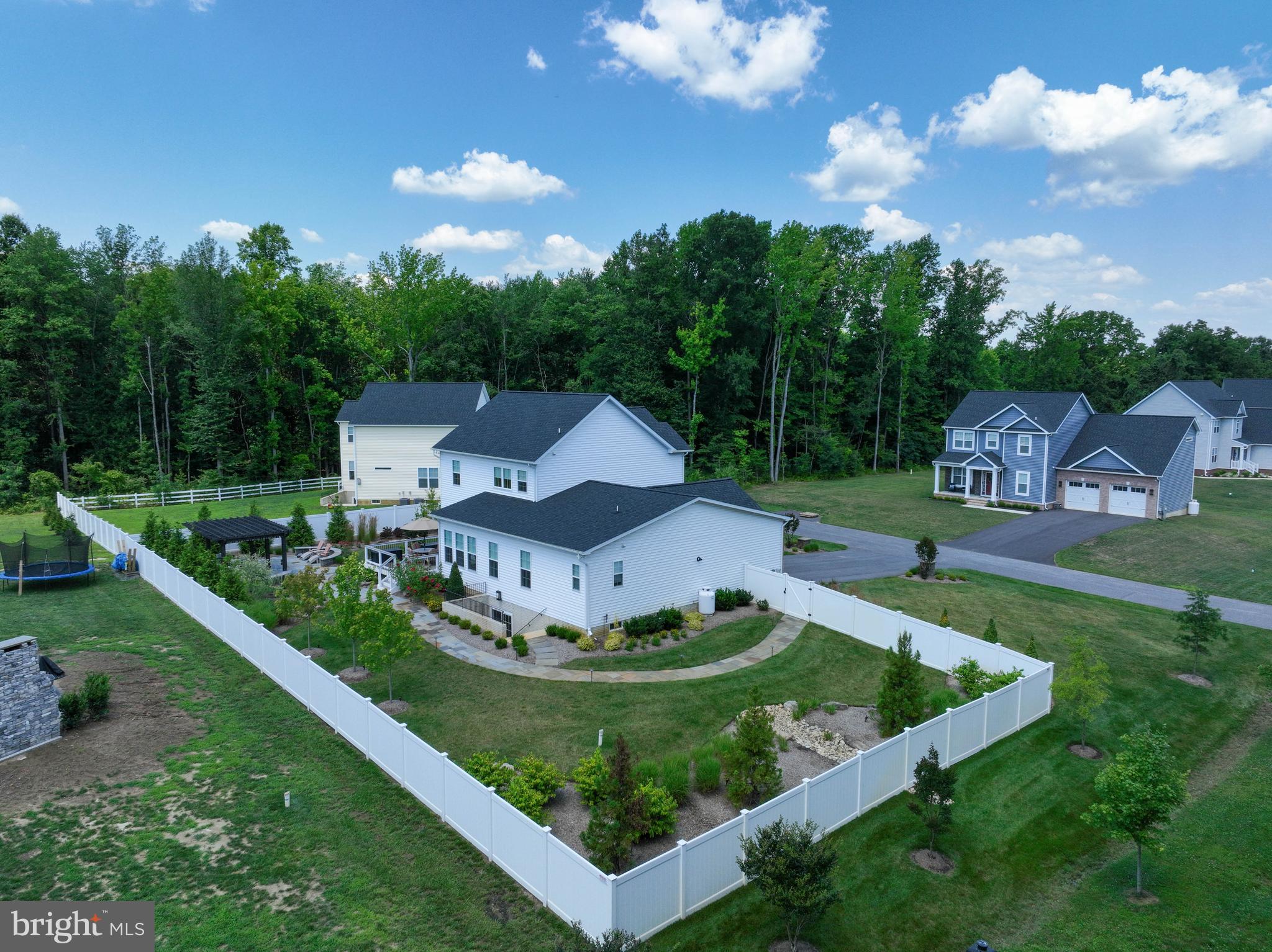 TURNBULL ESTATES - Residential