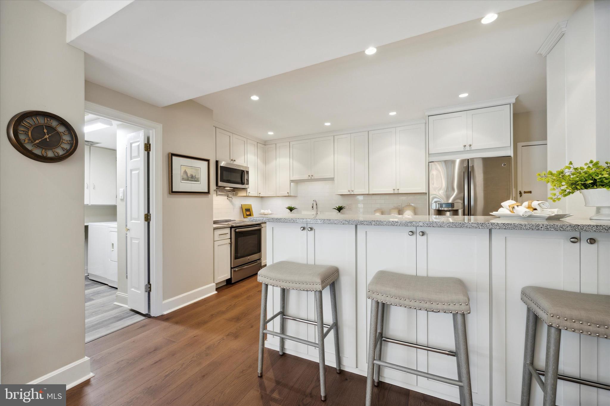 GRAYS LANE HOUSE - Residential