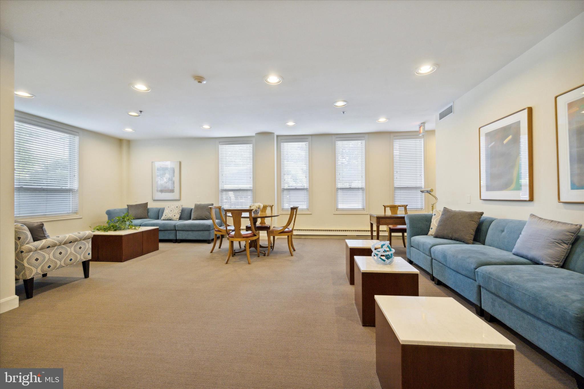 GRAYS LANE HOUSE - Residential