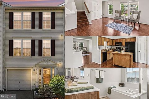 Townhouse For Sale - 4524 Papillion Court<br/> FREDERICKSBURG, VA 22408
