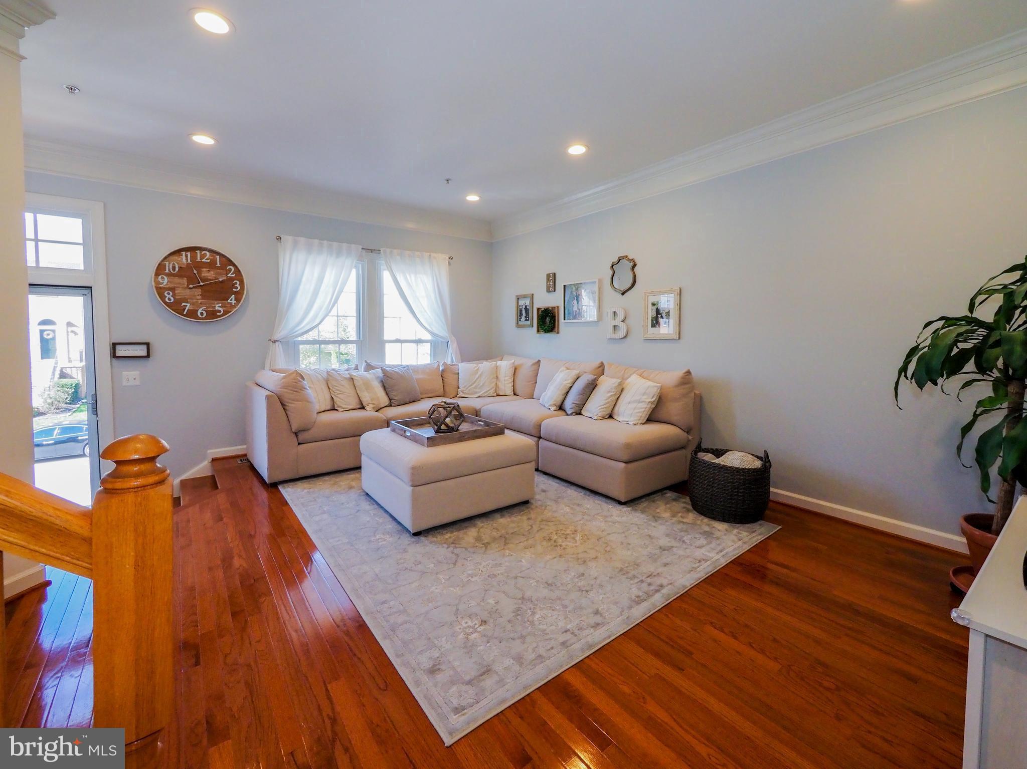 LYNDWOOD - Residential