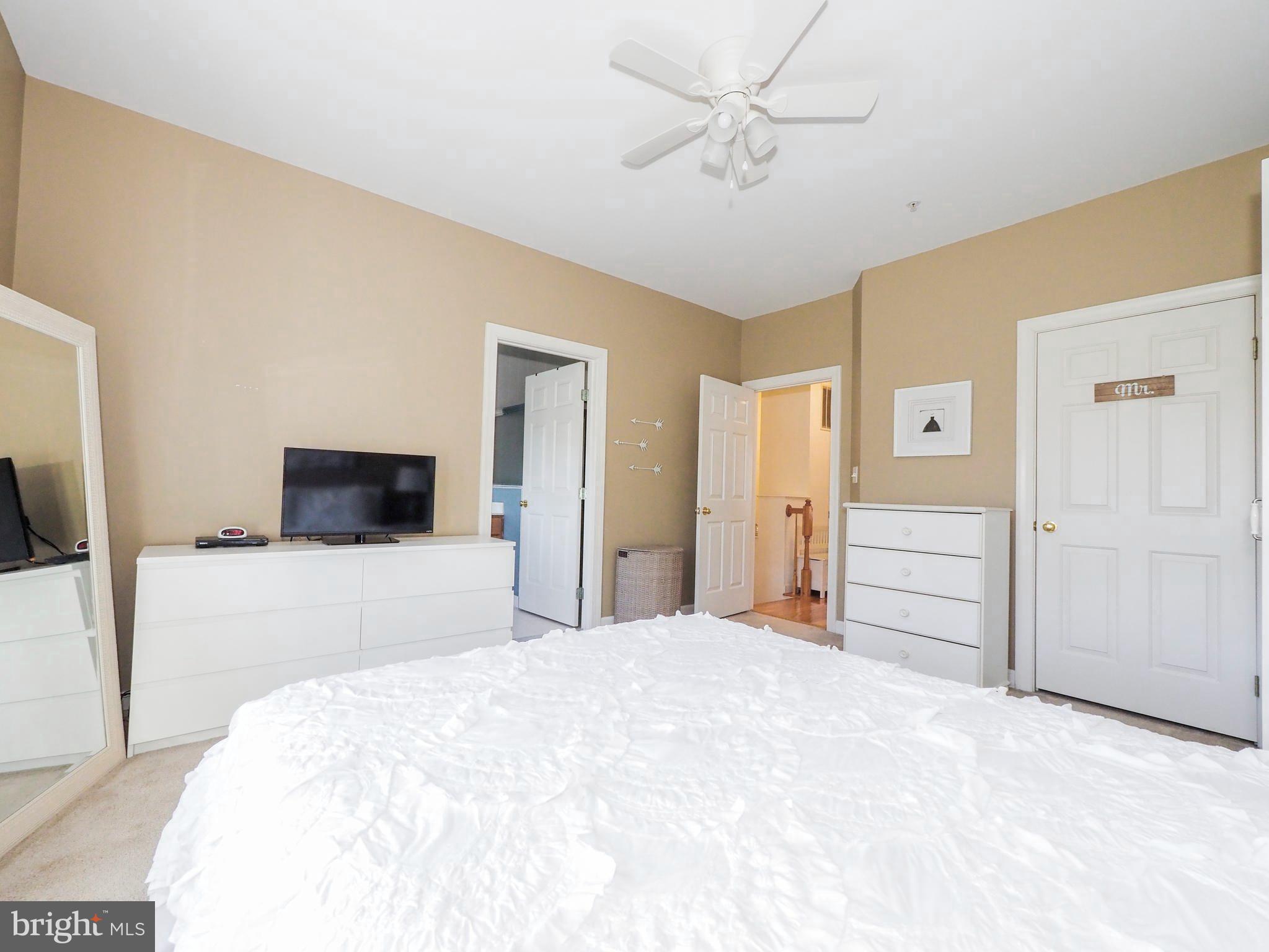 LYNDWOOD - Residential