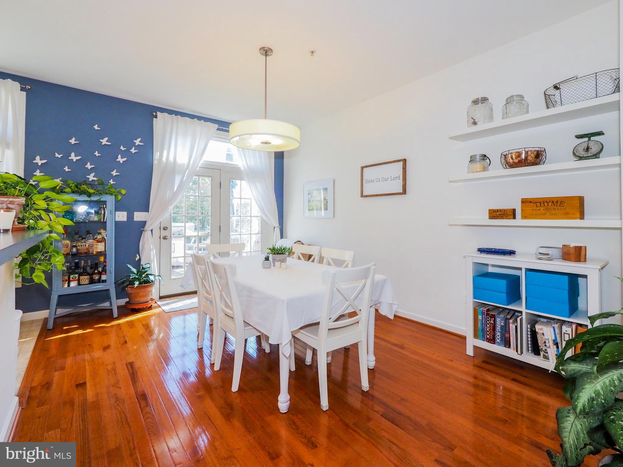 LYNDWOOD - Residential