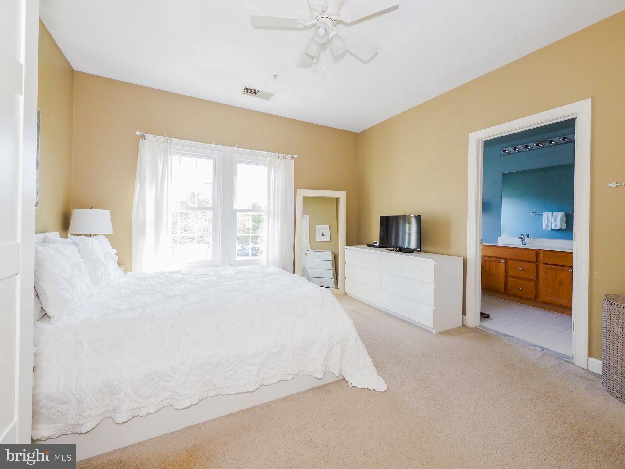 LYNDWOOD - Residential