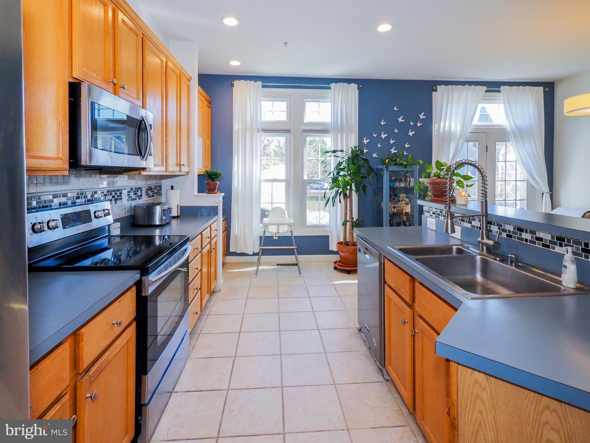 LYNDWOOD - Residential