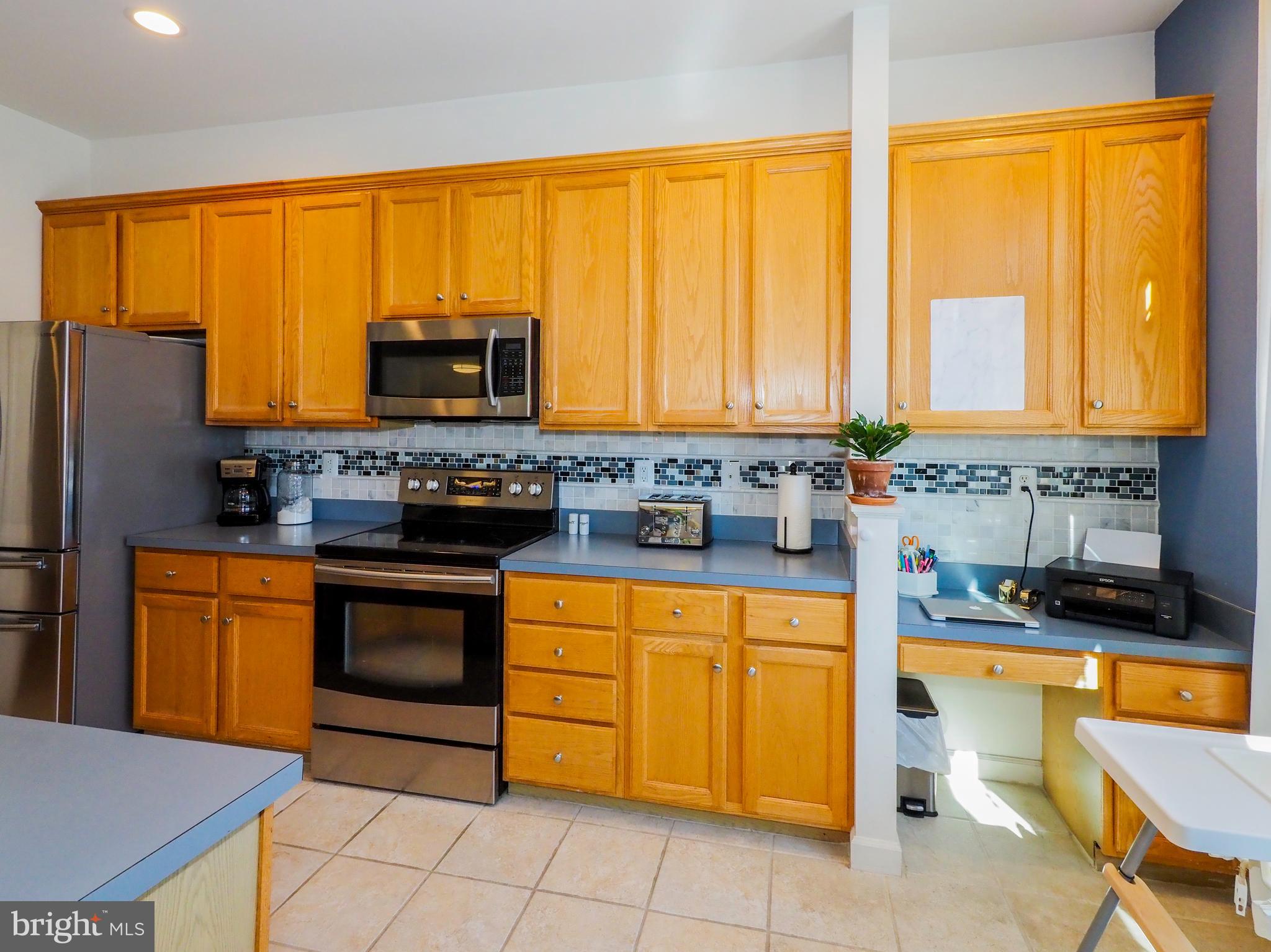 LYNDWOOD - Residential