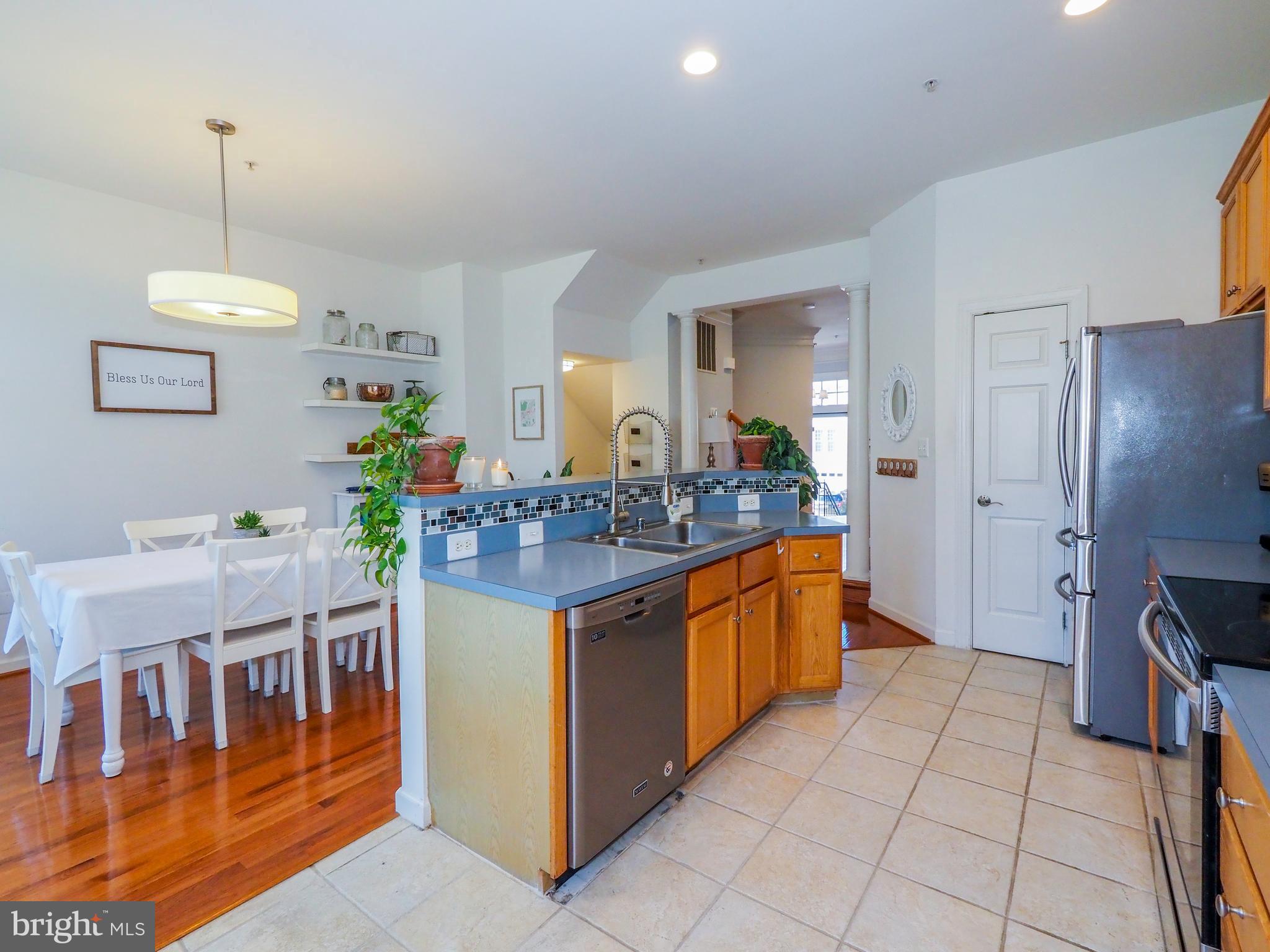 LYNDWOOD - Residential