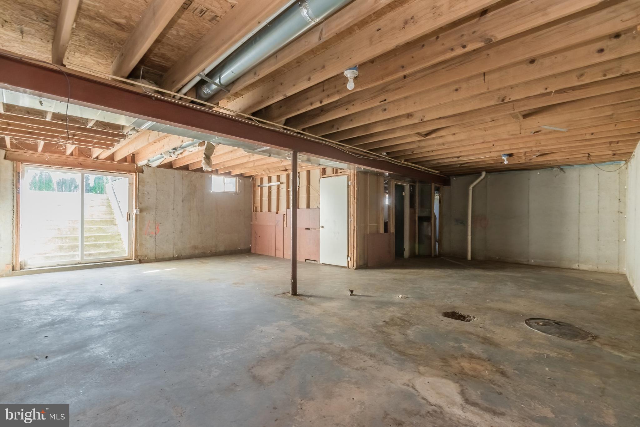 APPLE KNOLLS ESTATES - Residential